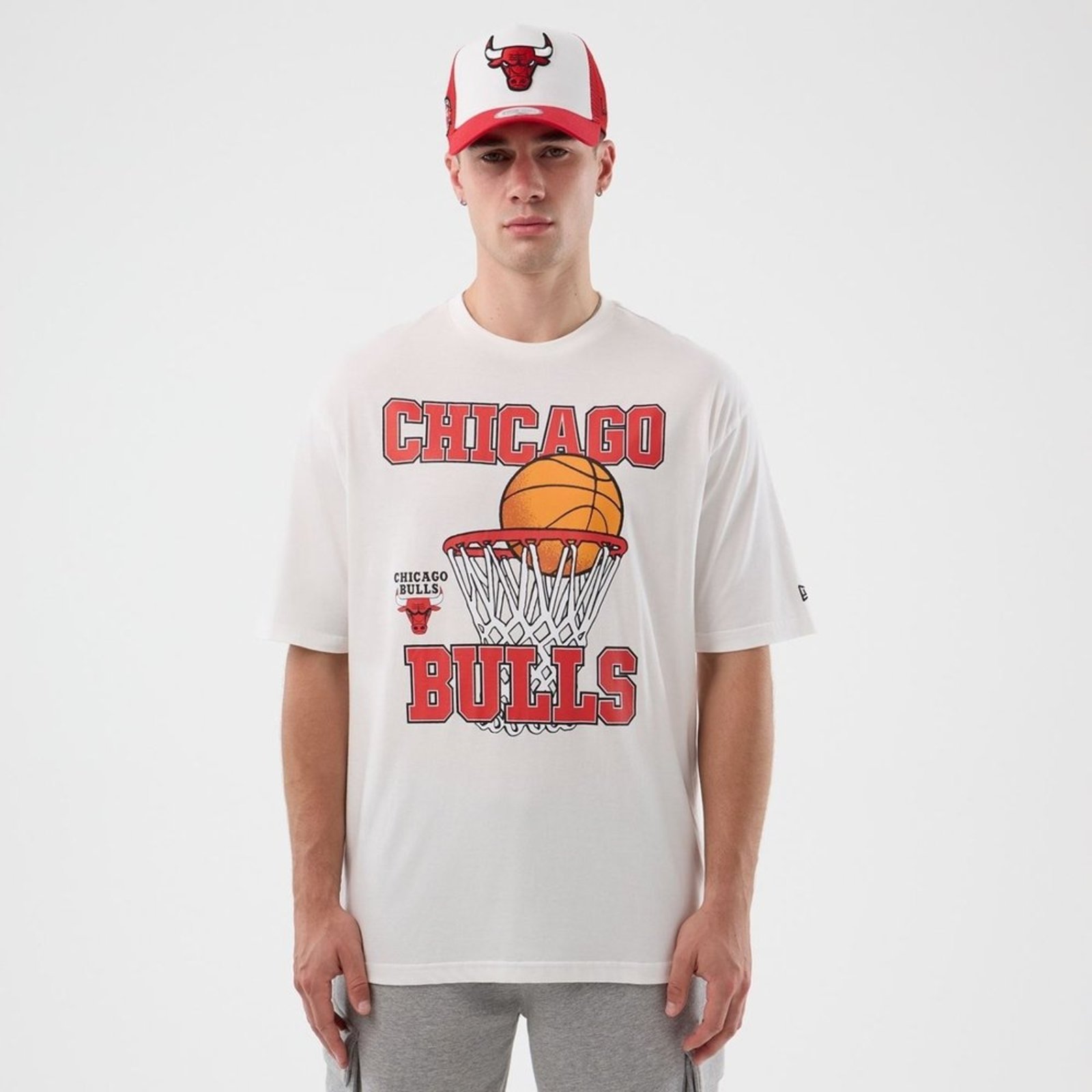 Camiseta New Era Regular Chicago Bulls Branco
