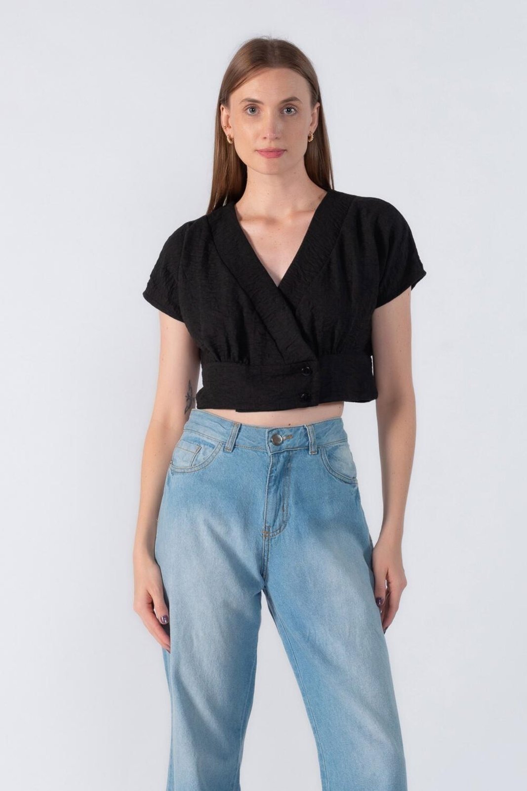 Cropped Lamis transpassado com botoes Preto