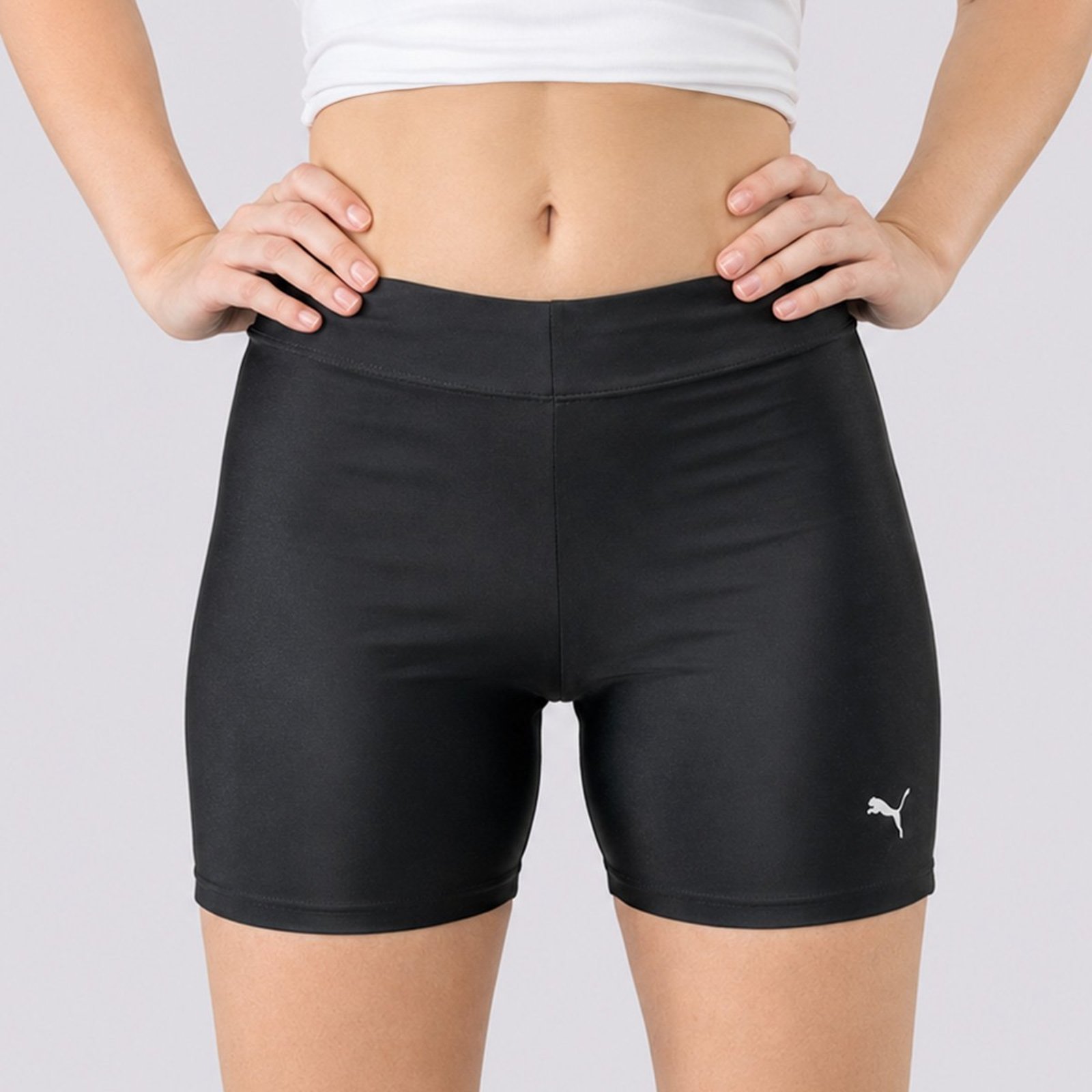 Shorts Hotpants Puma Gym To Swim Feminino Preto e Branco