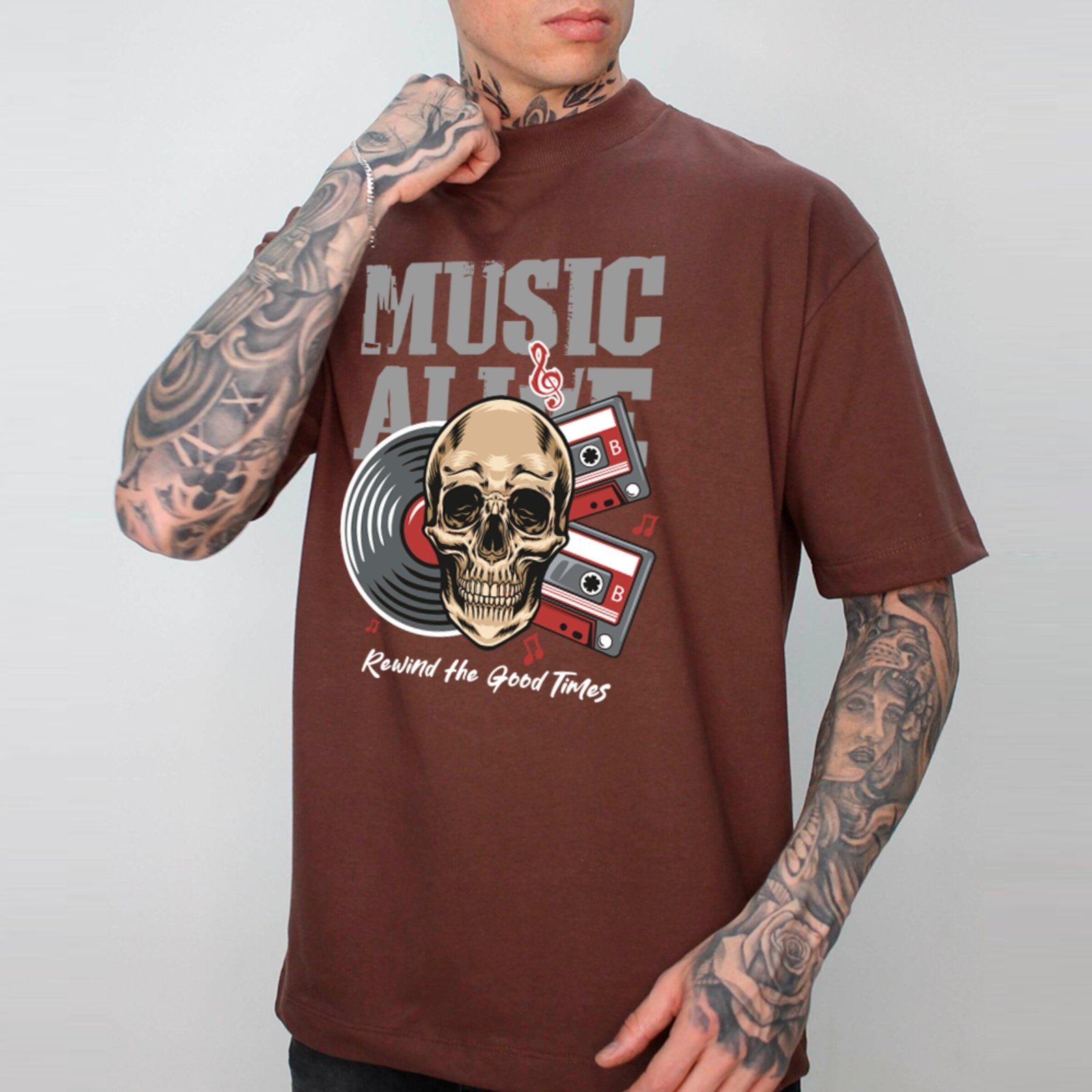 Camiseta Ousy Streetwear Music Alive Good Times Oversized Unissex Marrom