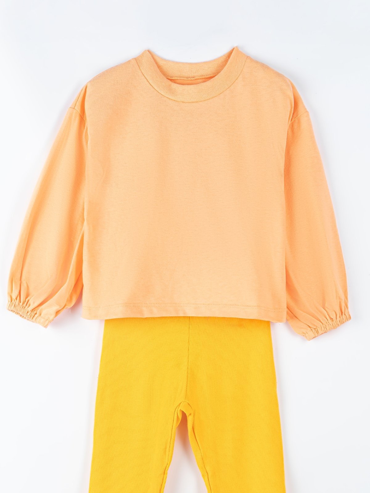 Vista 3 Infantil - Conjunto Menina em Malha e Legging Ribana Creme de Pitanga Bugbee amarelo/rosê Bugbee amarelo/rosê