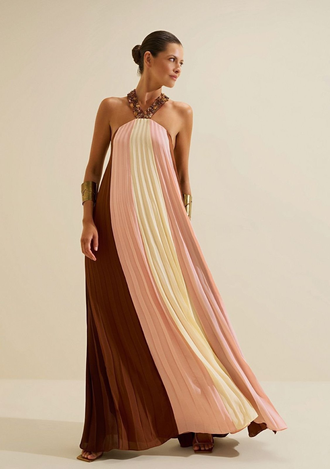 Vestido Morena Rosa Solto Decote V Sem Manga Longo - Marrom