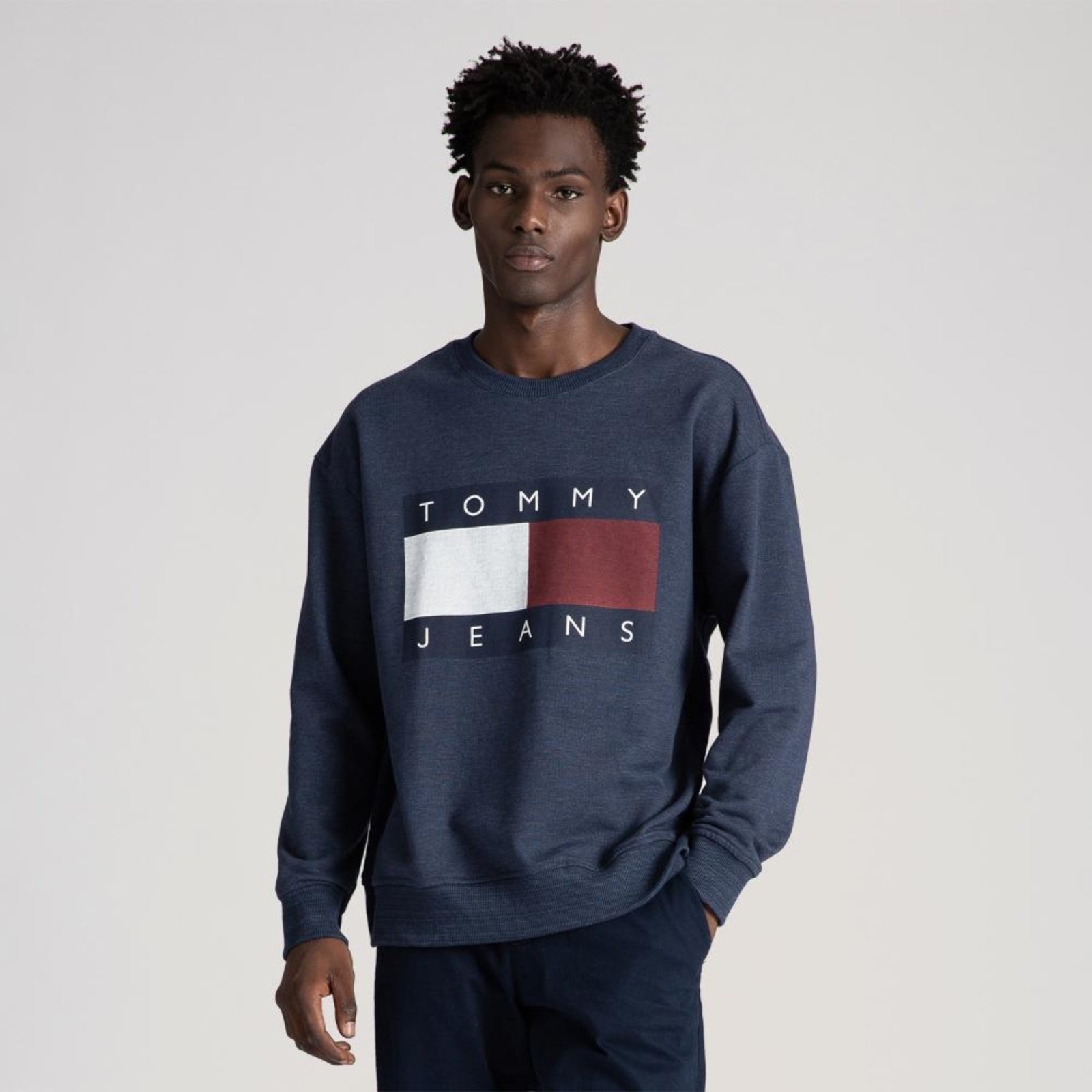 Moletom Relaxed Bandeira Tommy Jeans