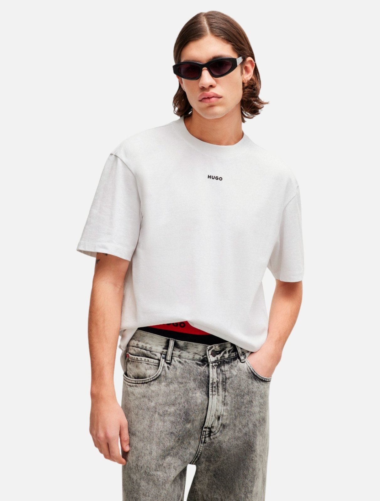 Camiseta Hugo Boss Oversized Dapolino Branca