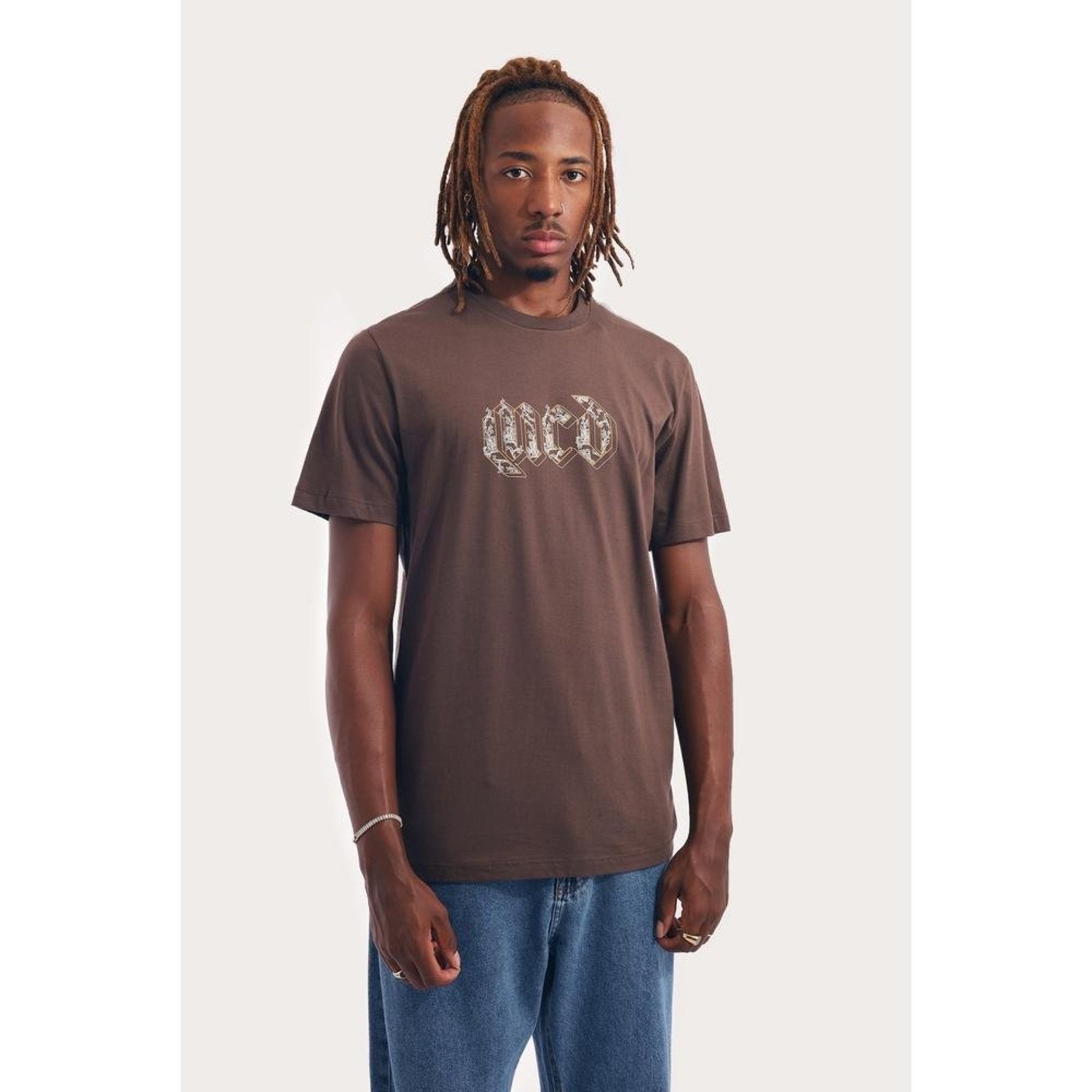 T-Shirt Regular M/C Mcd Arabesco Marrom Ruina
