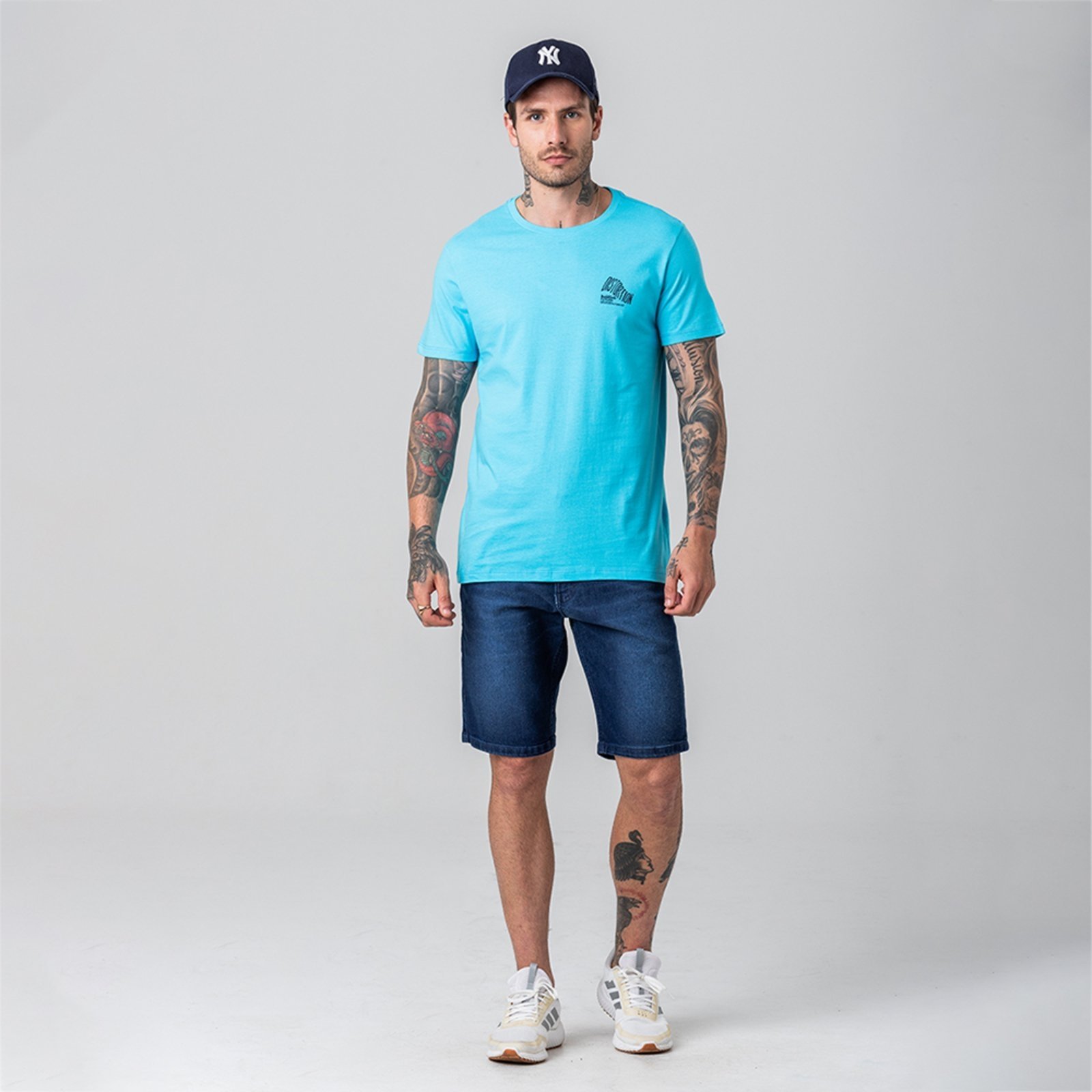 Camiseta Masculina Estampa Rock e Soda AZUL CLARO
