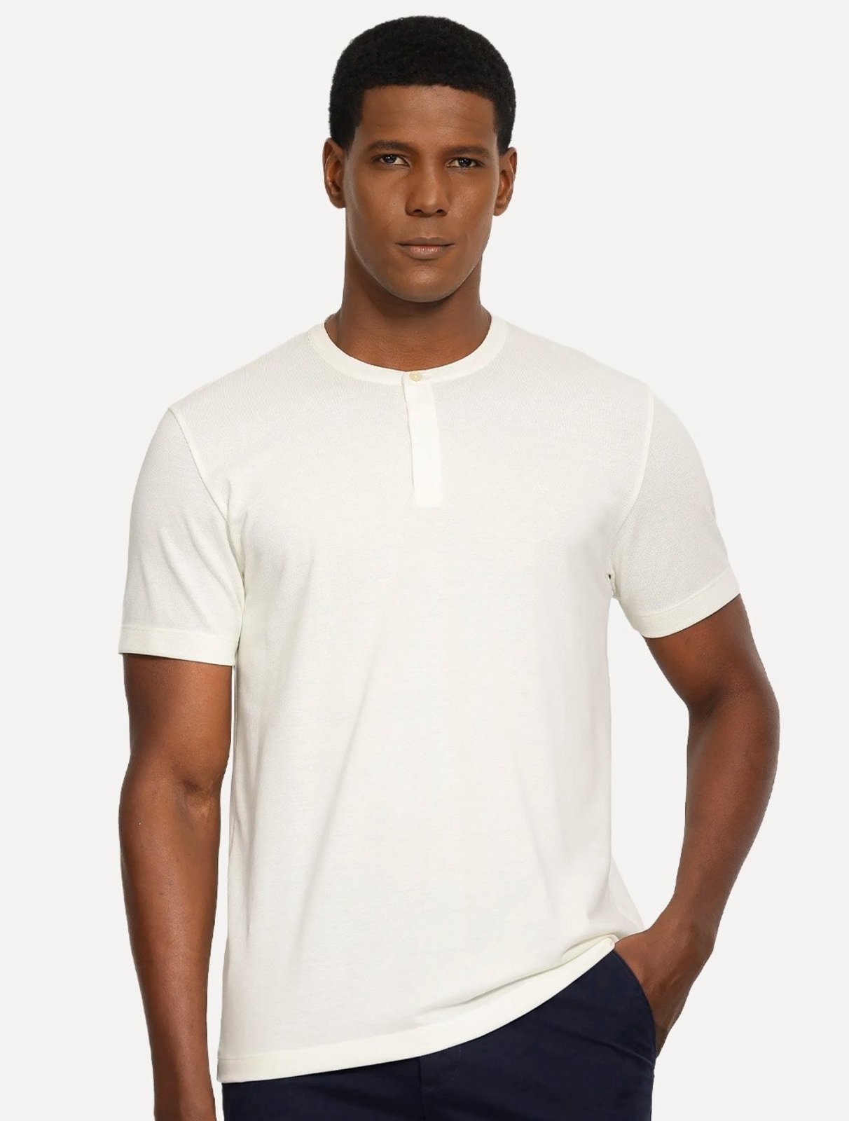 Camiseta Aramis Masculina Regular Piquet Gola Portuguesa Off White