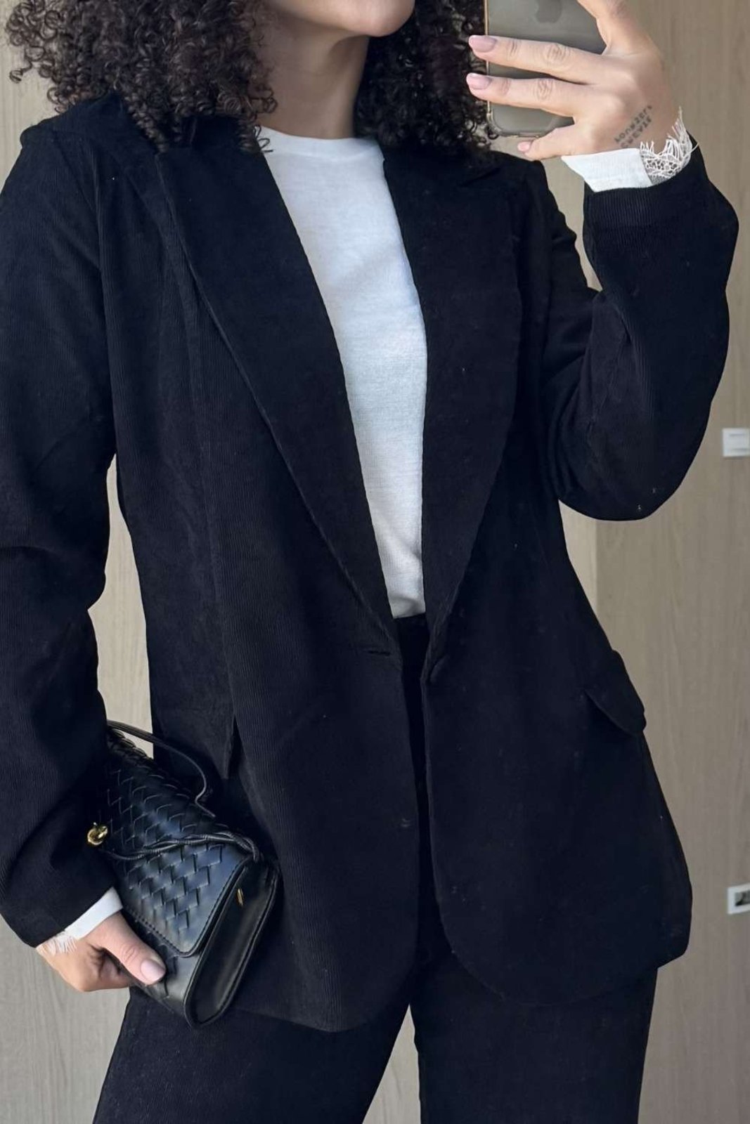Blazer Vanibele Veludo Preto