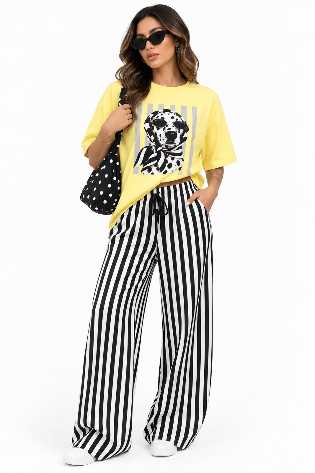 Camiseta T-Shirt D Bell Outlet Fashion Oversized Dálmata Algodão Amarelo Manteiga