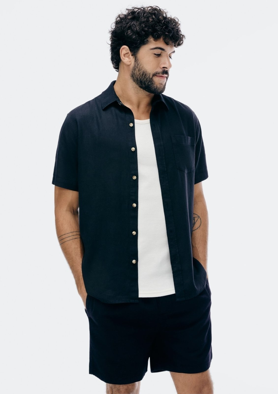 Camisa Básica Masculina Manga Curta Slim Em Linho