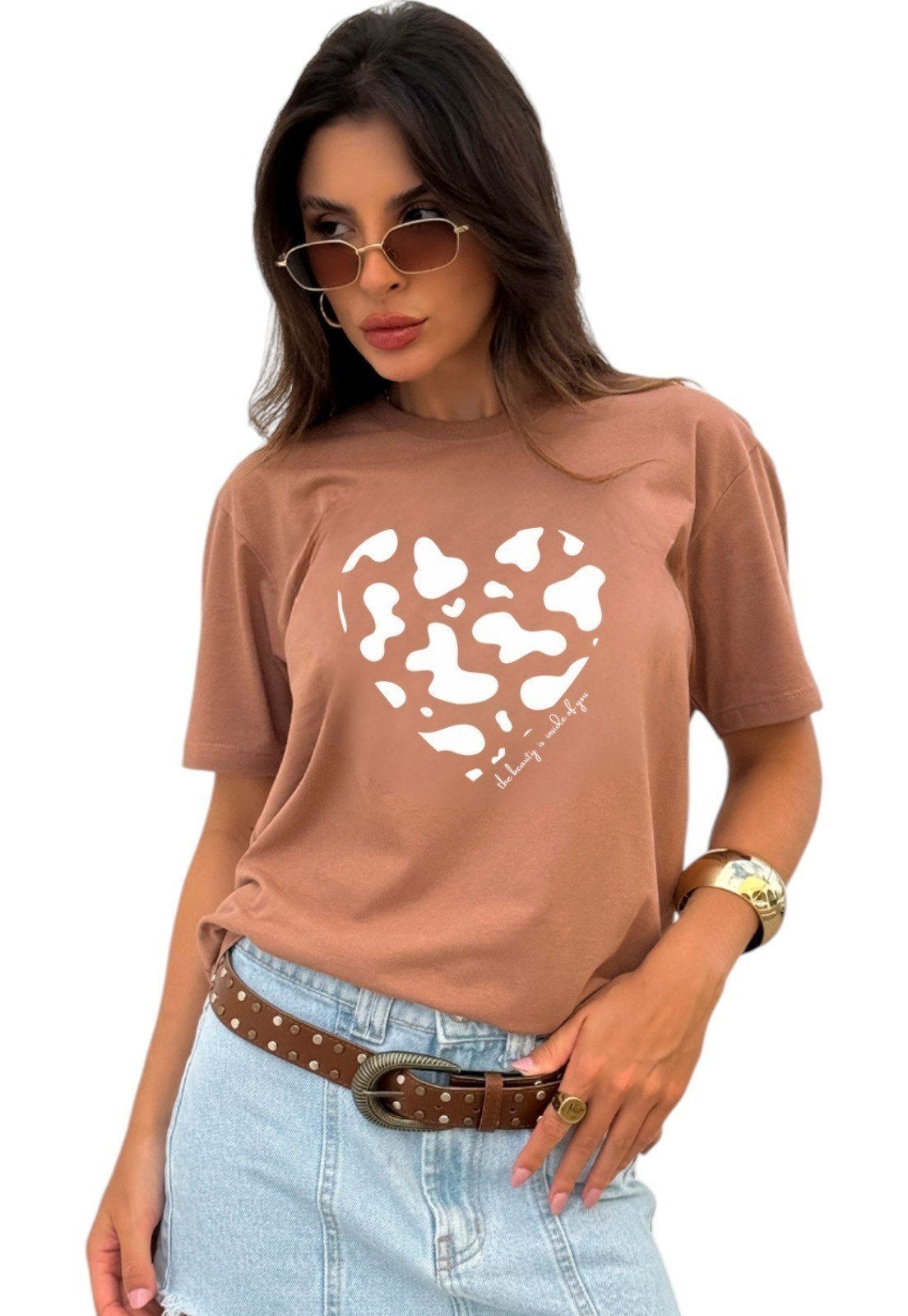 Camiseta Cianitas Marrom Estampa Coração The Beauty