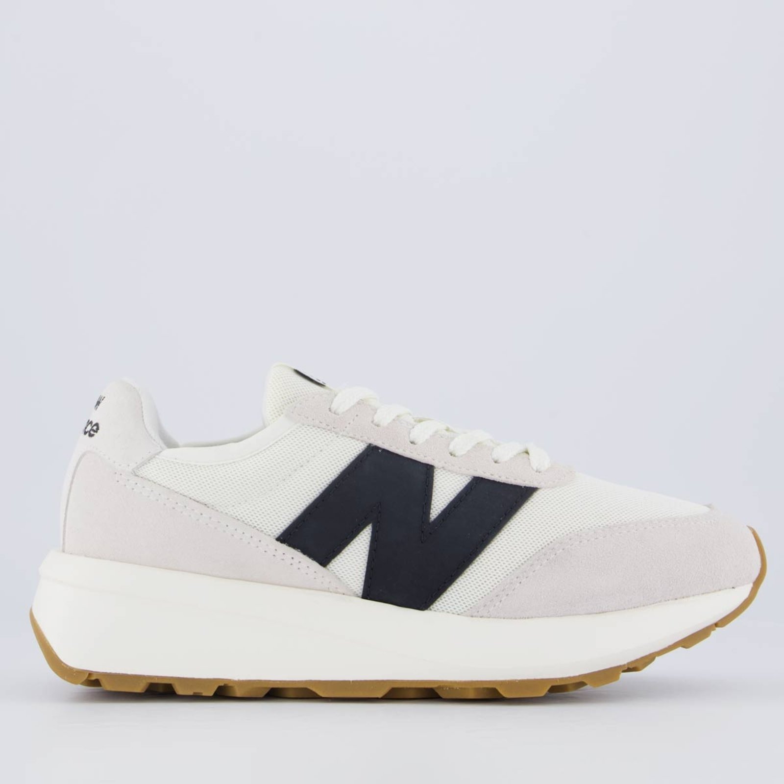 Tênis New Balance 370 V1 Bege Claro e Preto