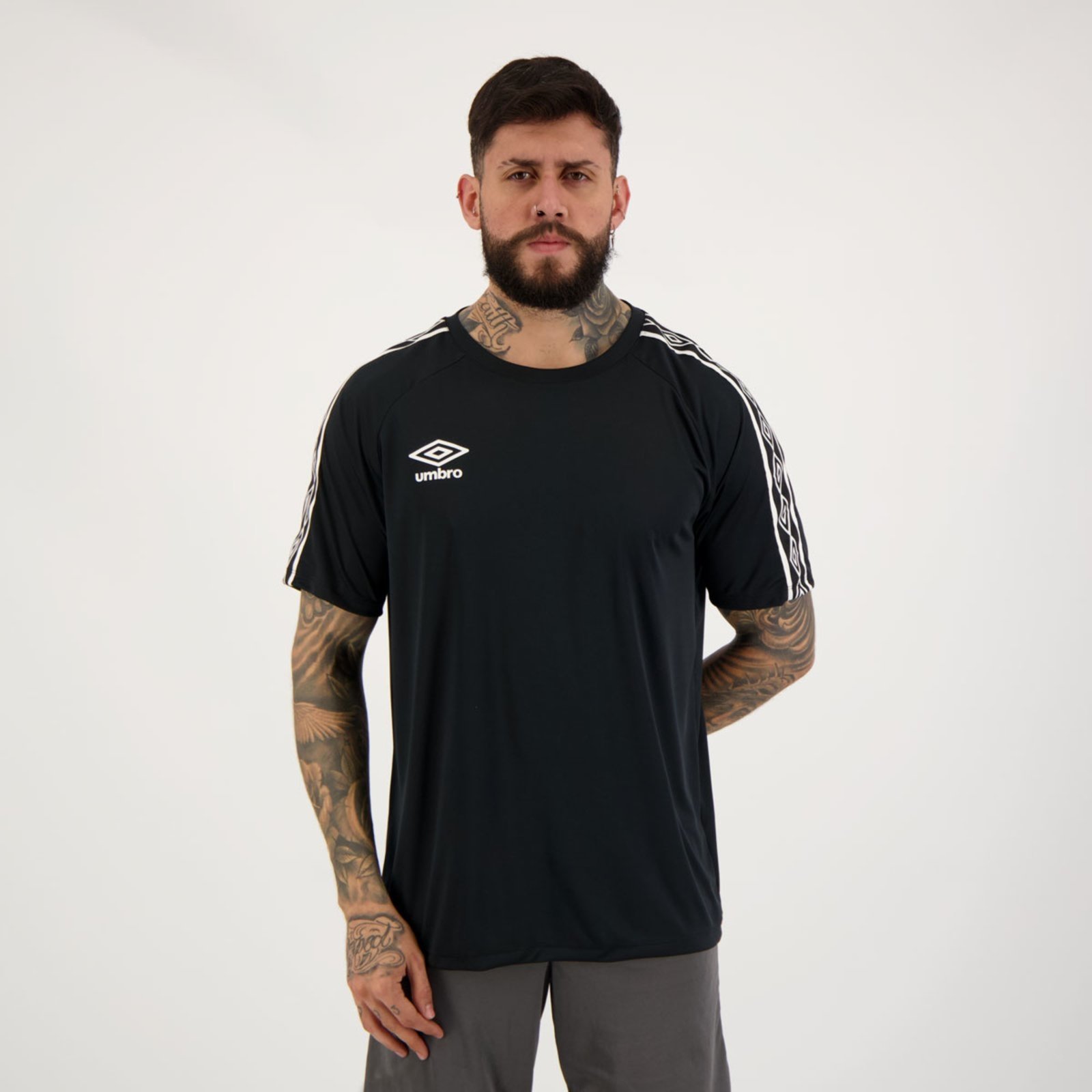 Camisa Umbro Traditional Tape Preta