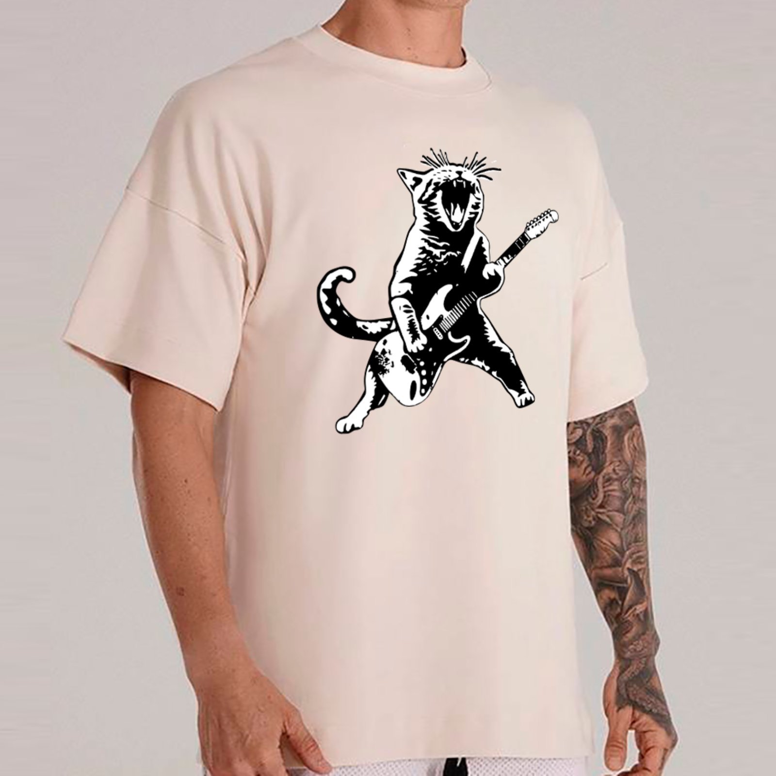 Vista 2 Camiseta Ousy Unissex Streetwear Cat Guitar Rock Urbano Oversized Off White off-white white ousy off-white white