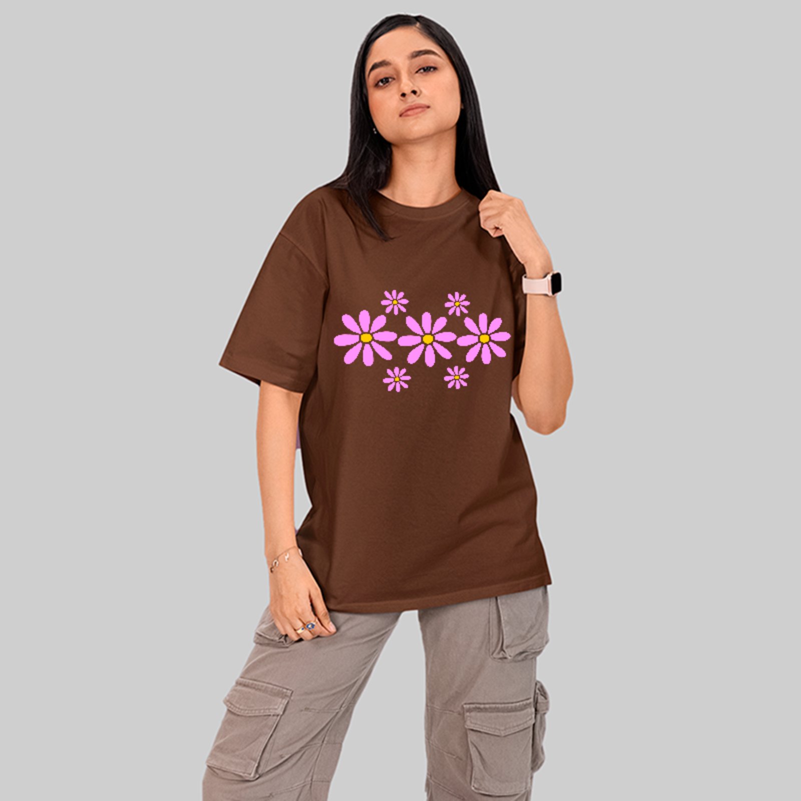 Camiseta Oversized Floral Cute Style Unissex Marrom