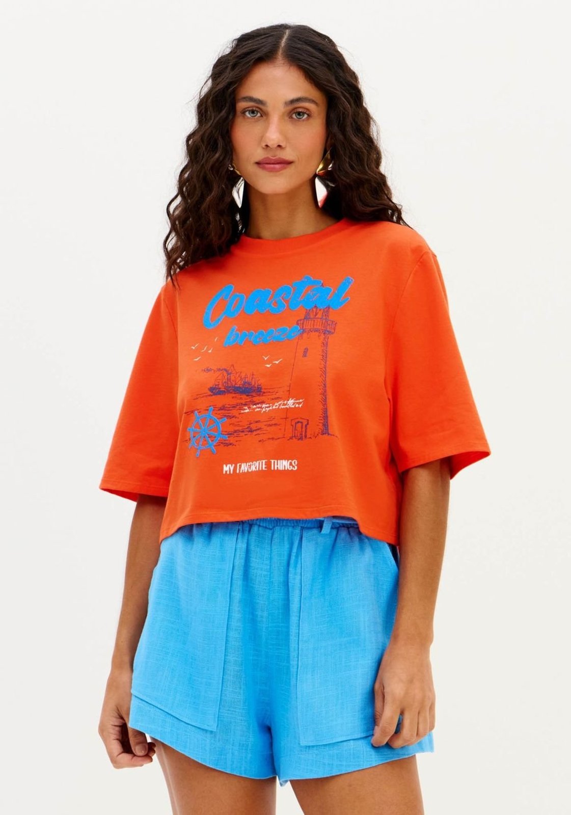 T-Shirt Oversized Cropped Com Estampa My Favorite Things