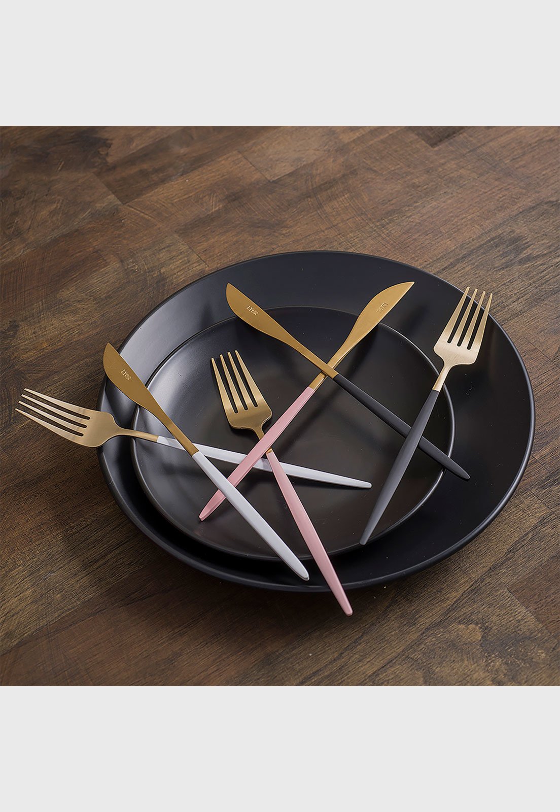 Vista 3 Infantil - Prato Raso De Cerâmica Cronus 27cm Lyor preto Lyor preto