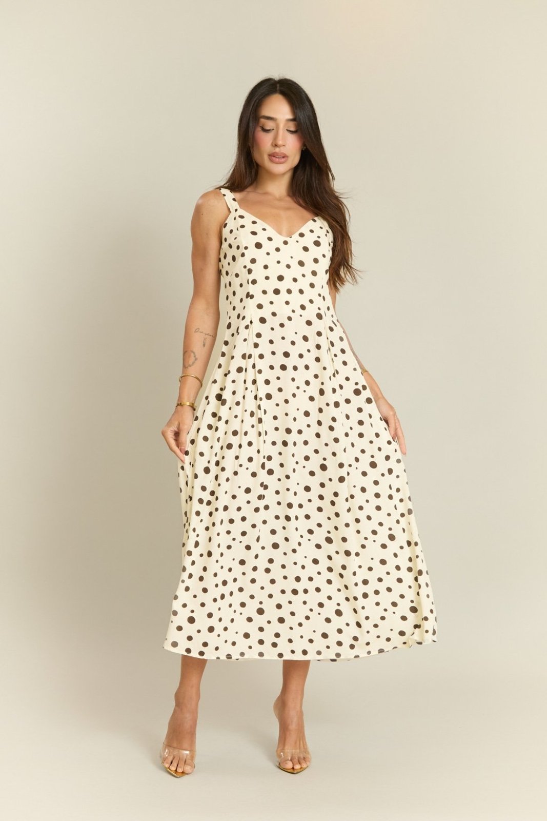 Vestido Midi Poá Feminino com Alças Ajustáveis Off-White Lemier Collection