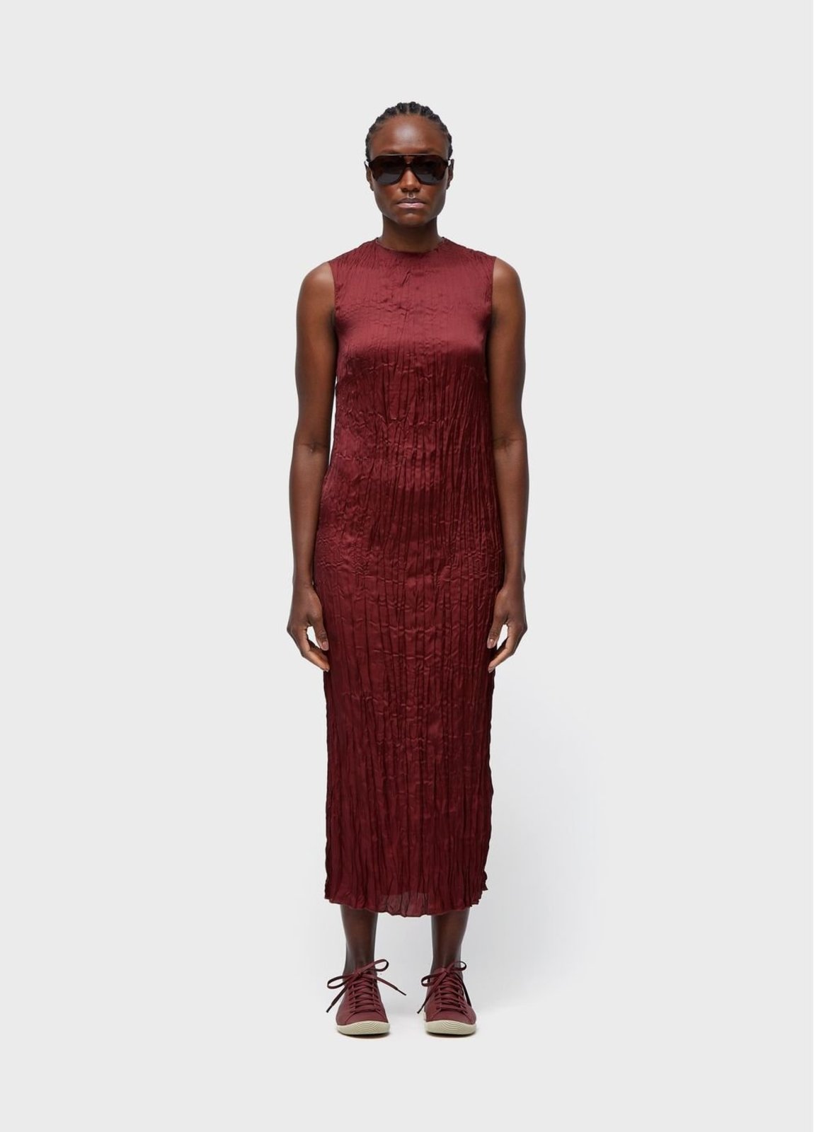 Vestido sleeveless wrinkled satin double OSKLEN