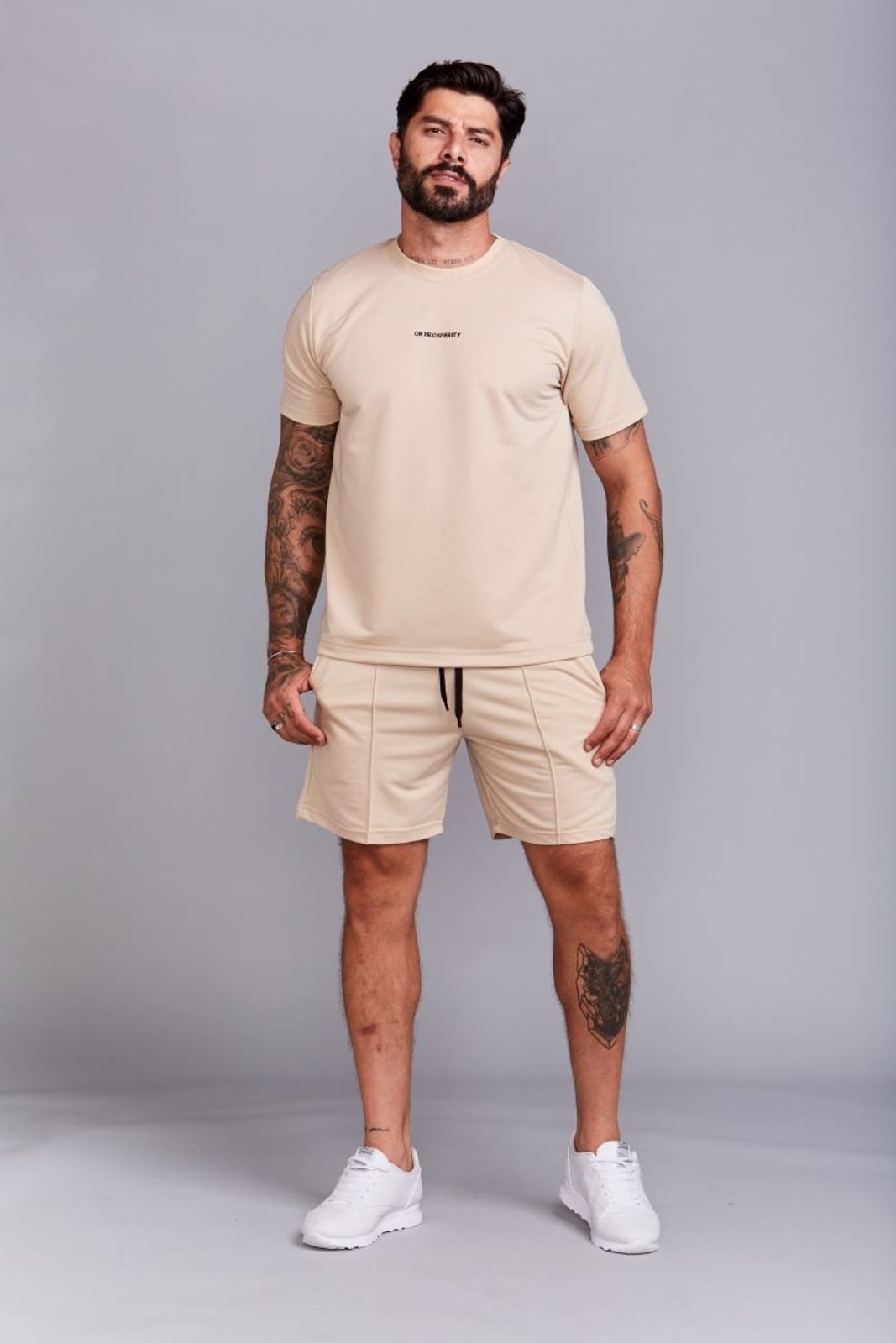 Conjunto Moletinho Camiseta Shorts Masculino Bege