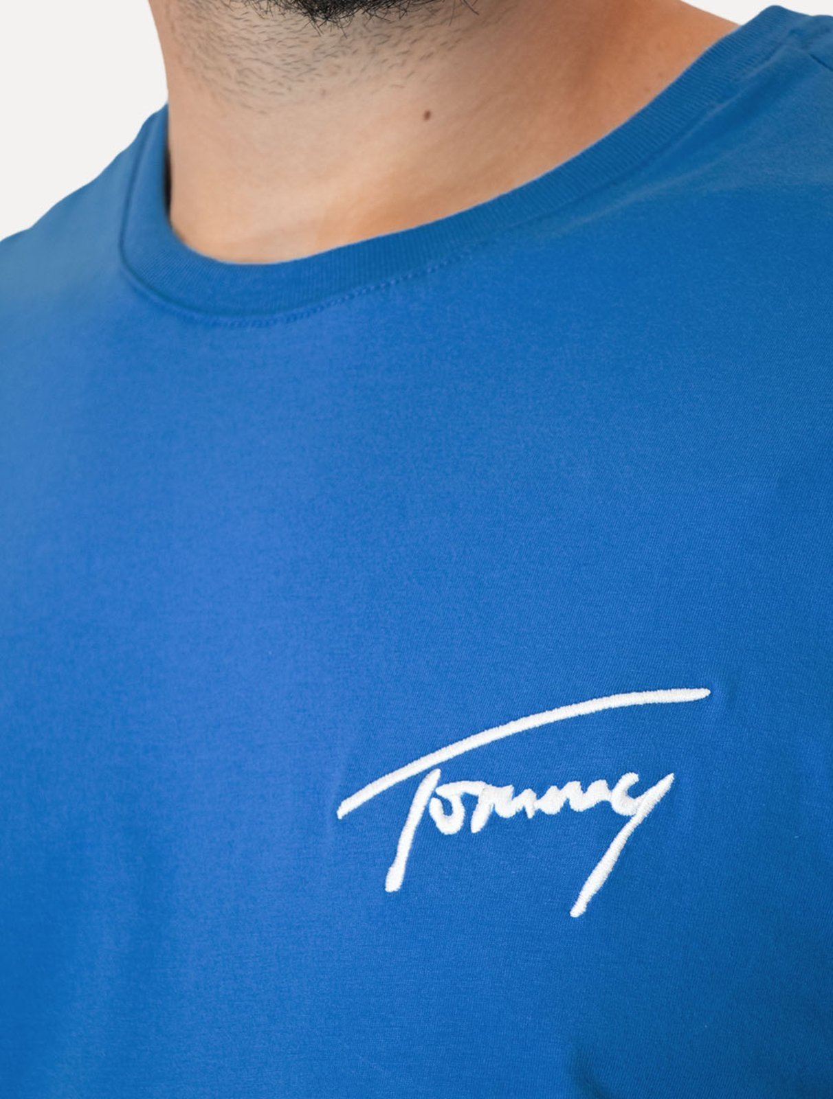 Vista 3 Camiseta Tommy Jeans Masculina Embroidered Signature cáqui Tommy Jeans cáqui