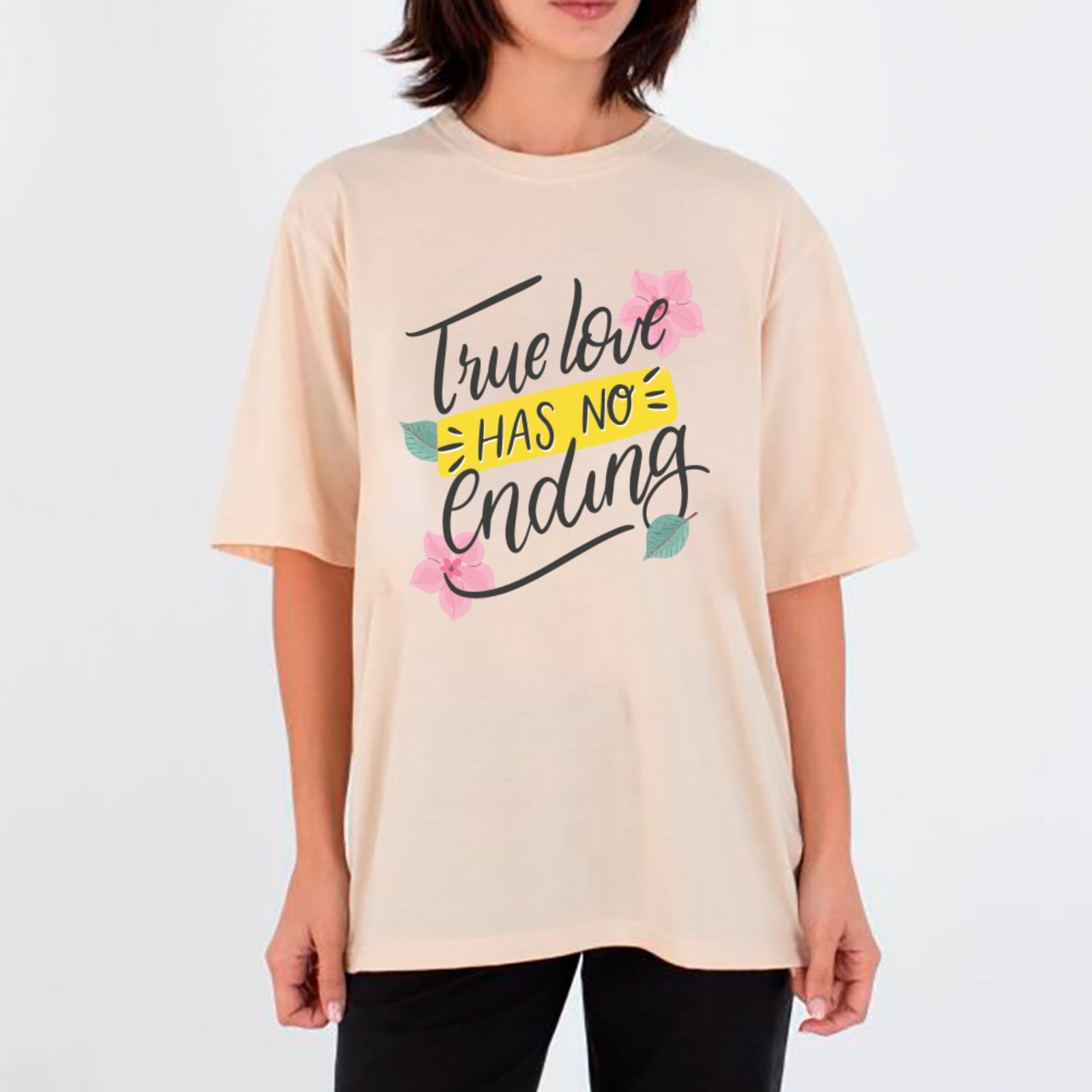 Camiseta Ousy Amor Verdadeiro Oversized Feminina Off White
