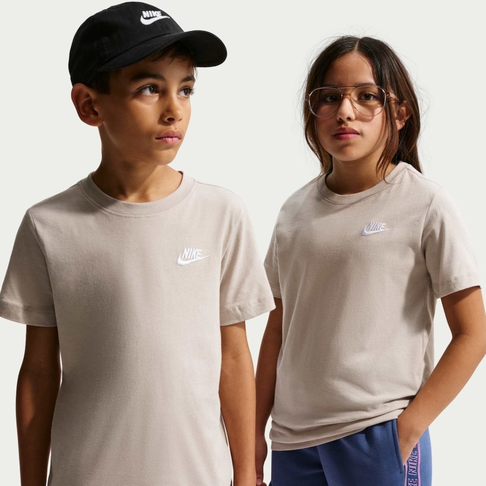 Infantil - Camiseta Nike Sportswear Futura