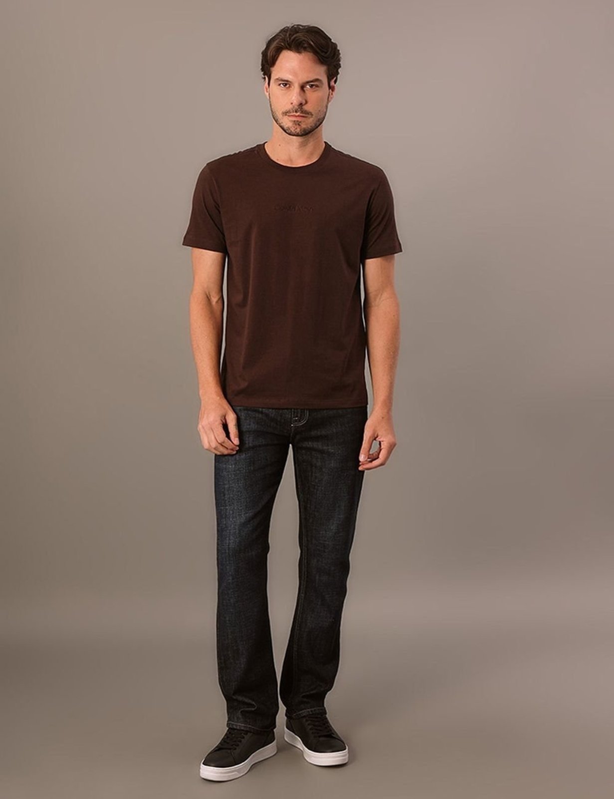 Camiseta Manga Curta Calvin Klein Masculino Calvin Klein Bordado - Marrom Calvin Klein Jeans