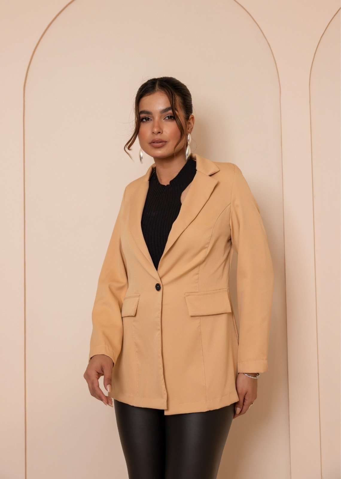 Vista 3 Blazer Alfaiataria Alongado Ericcy Nude Cia do Vestido bege/nude nude Cia do Vestido bege/nude nude