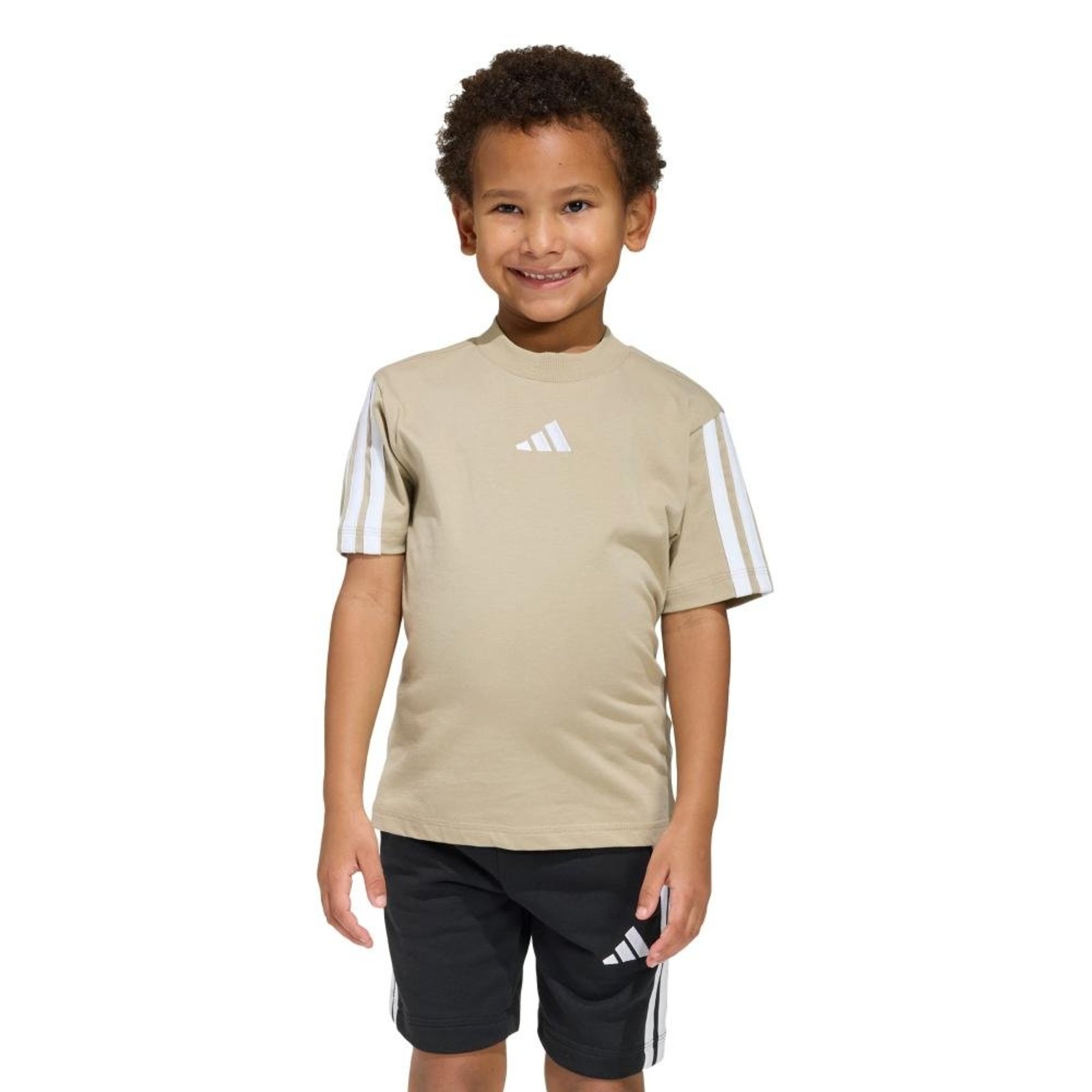 Camiseta Essentials adidas Sportswear Marrom