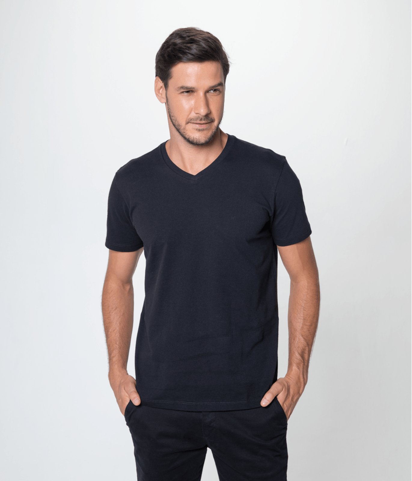Camiseta Basica Manga Curta Decote V Masculina Preta