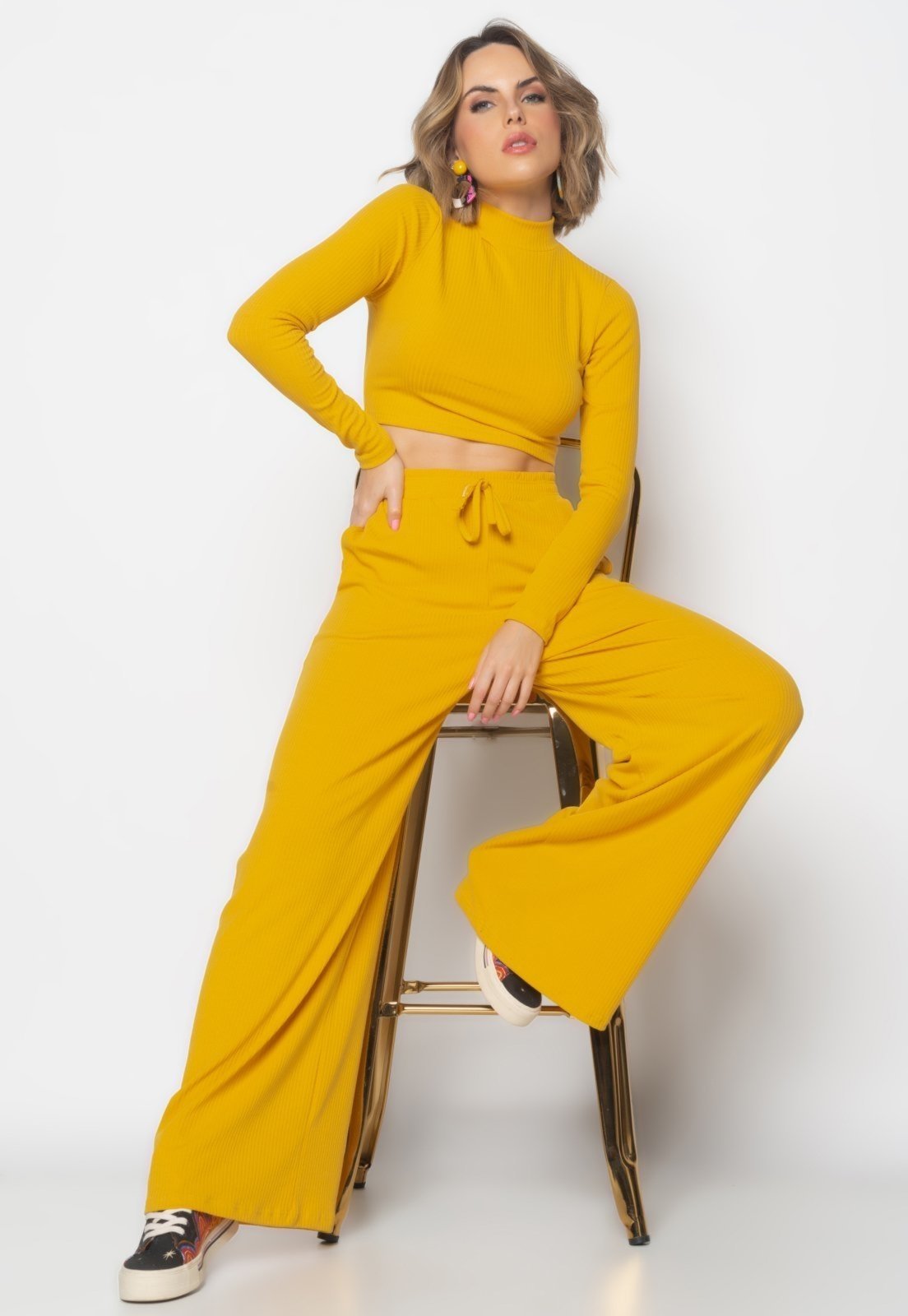 Conjunto Comfy Cropped Manga Longa e Calça Wide Leg Canelado Salvatore Fashion Mostarda