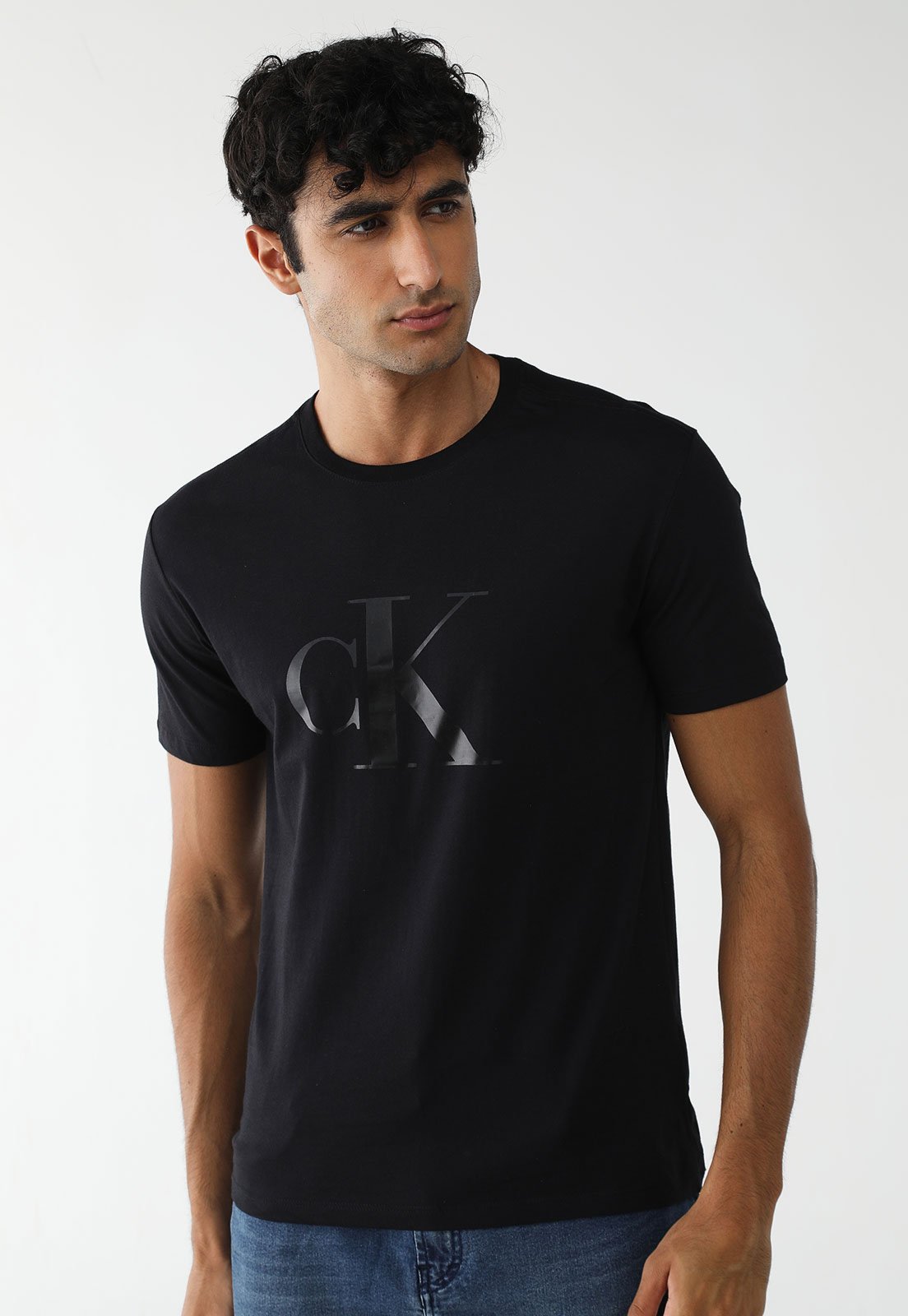Camiseta Calvin Klein Jeans Reta Logo Preta