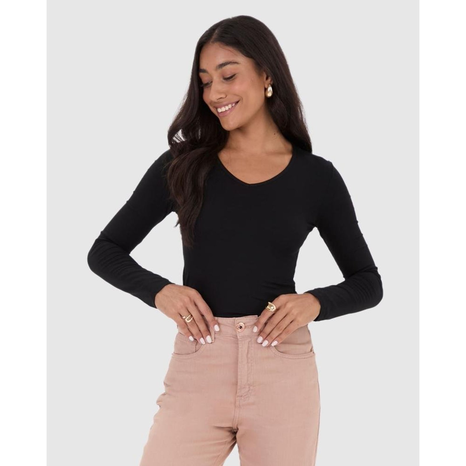 Blusa Básica Feminina Gola V Manga Longa Em Viscose Stretch