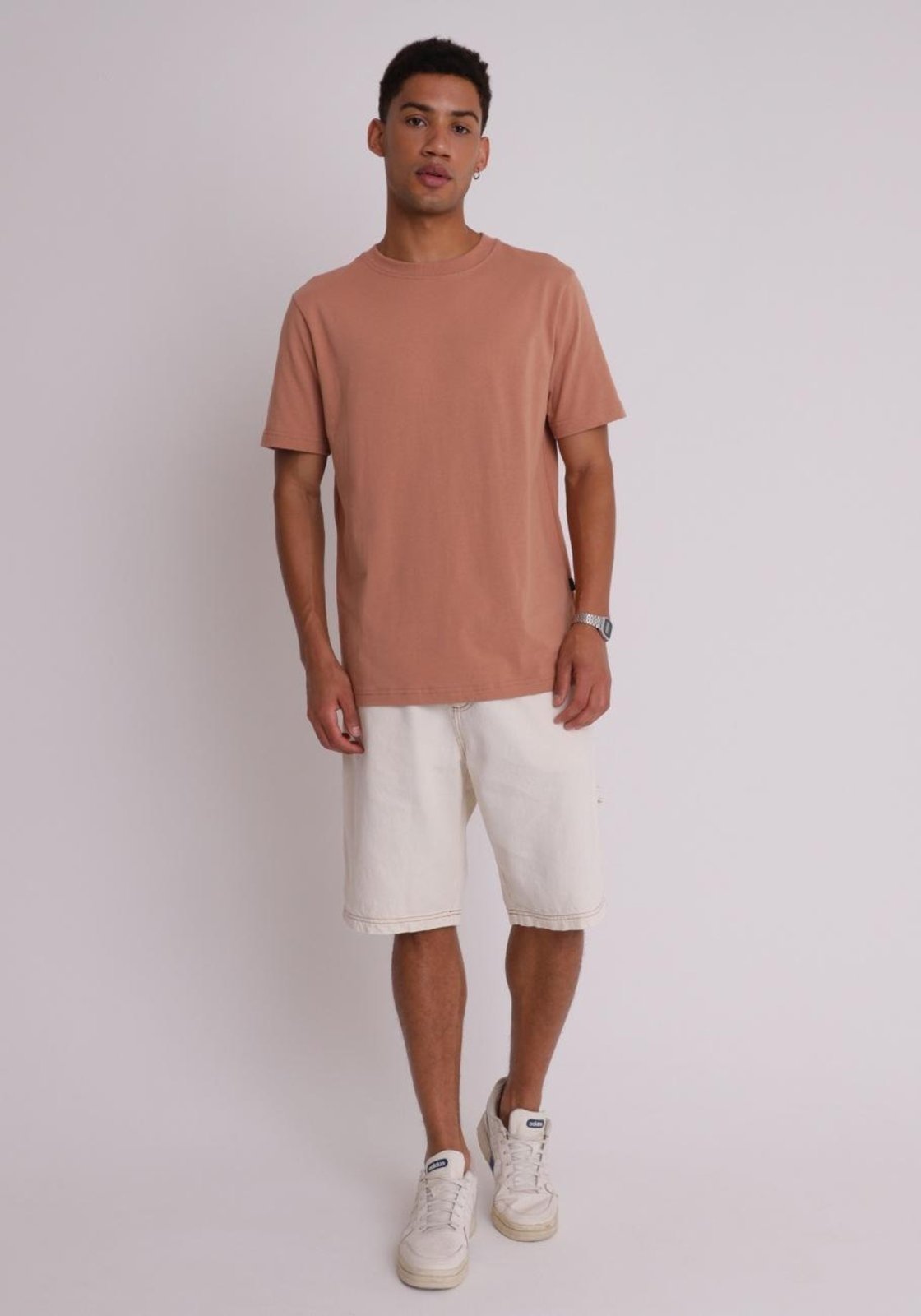 Bermuda de sarja off white