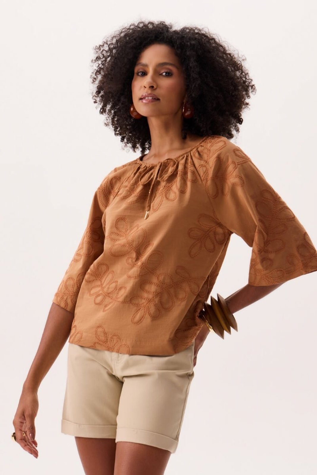 Blusa Solta Feminina Flor de Lis