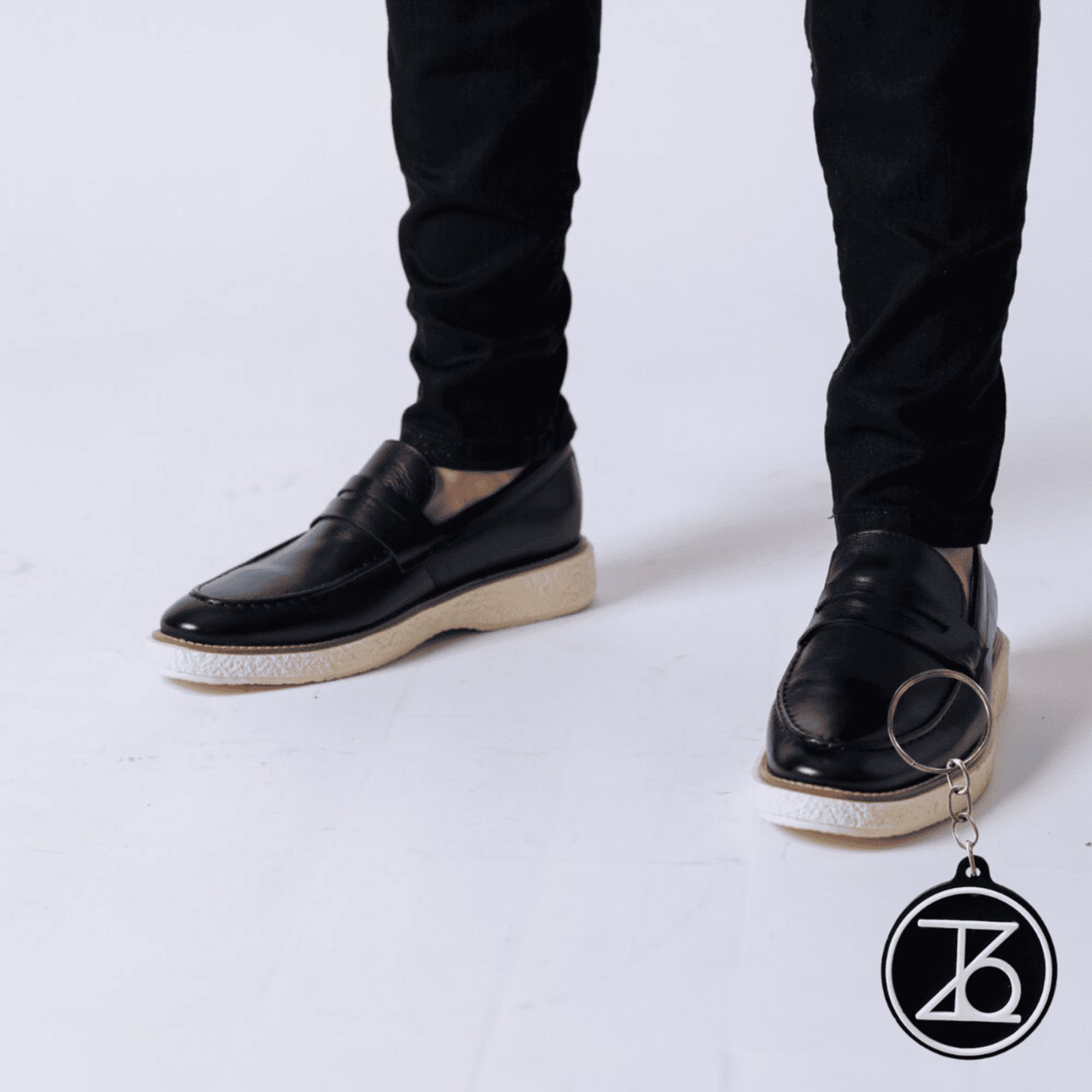 Sapato Mocassim Social em Couro Latego Massimo Sofisticação e Conforto+ Brinde Chaveiro Thézb