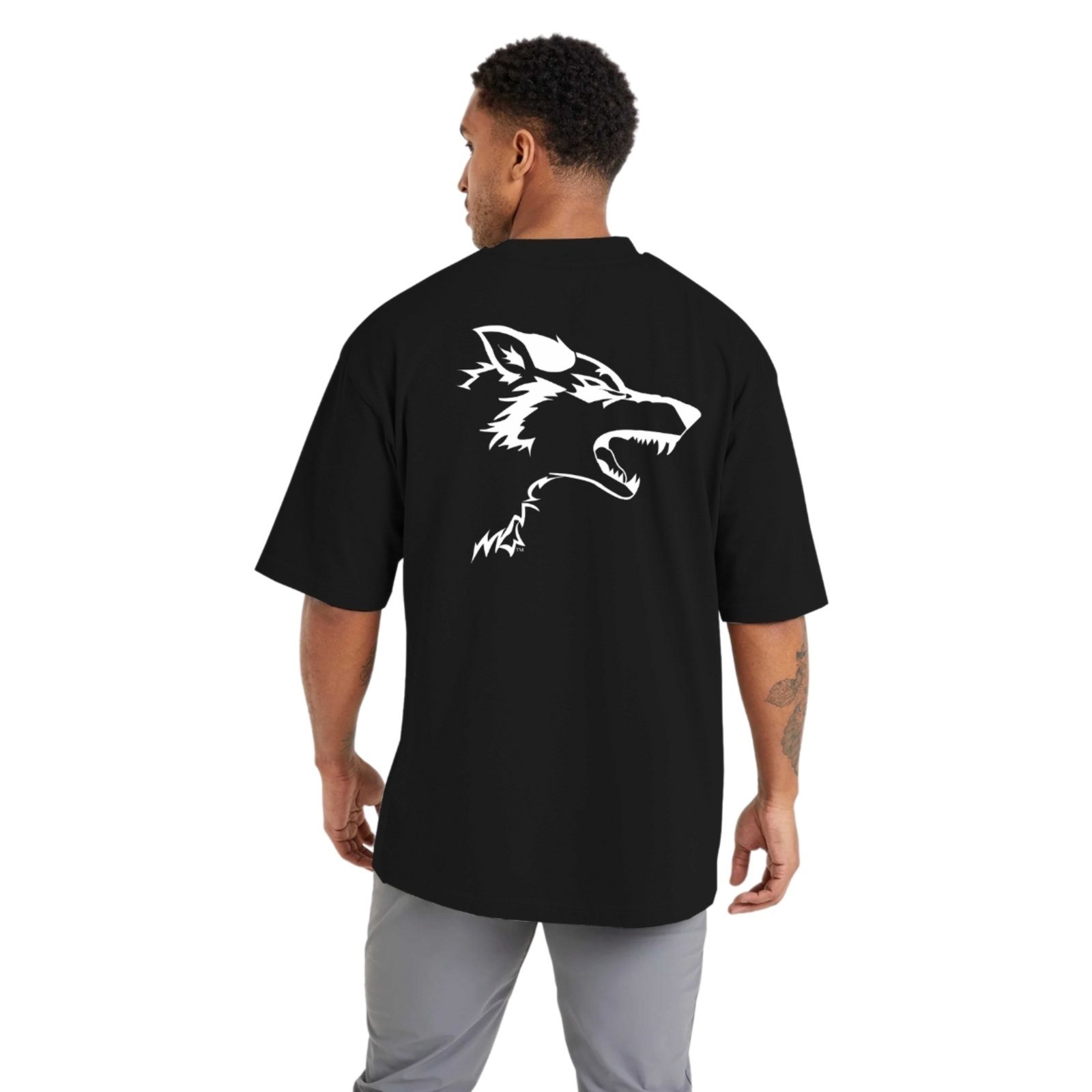 Vista 3 Camiseta Oversized de Algodão Masculina Ideal para Academia e Esportes Gola Redonda Peso Relaxado branco Relaxado branco