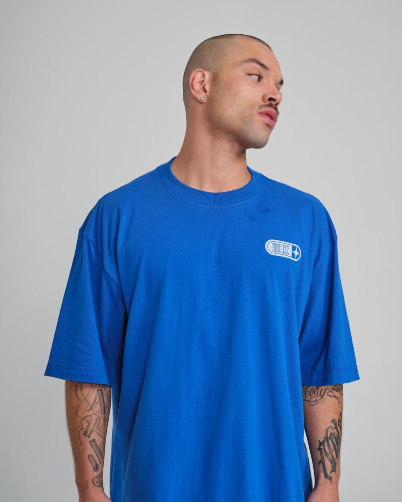 Camiseta Oversized Estampada Cometa - Azul Royal