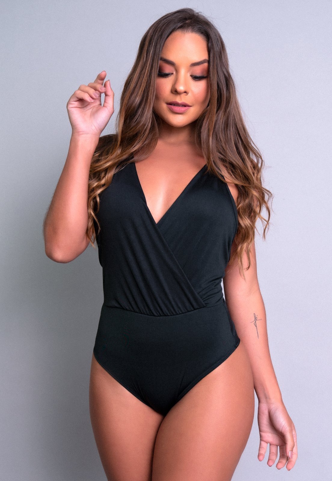Body MVB Modas Bojo Alcinha Cavado Preto