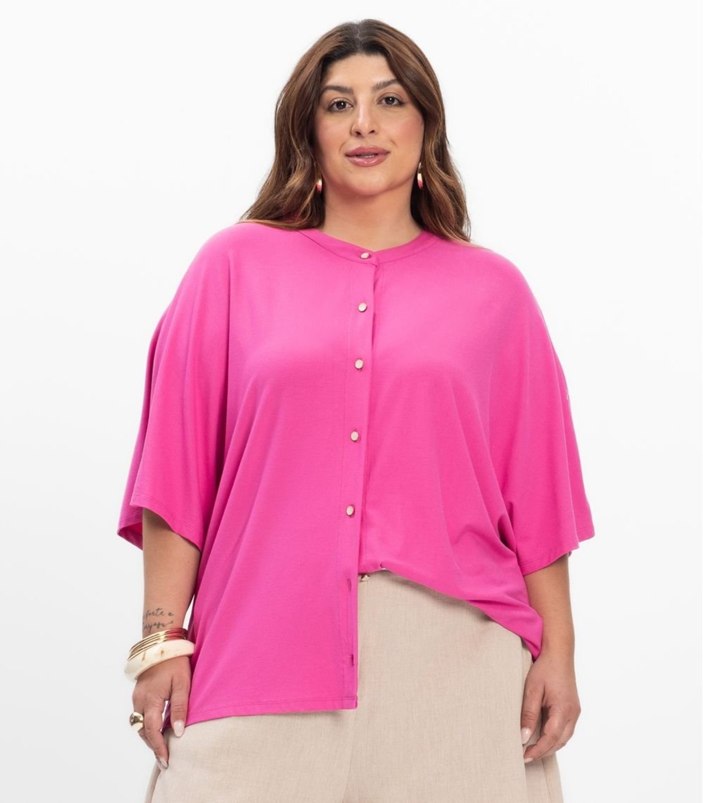 Vista 3 Camisa Manga Curta Feminina Plus Size Secret Glam preto Secret Glam preto