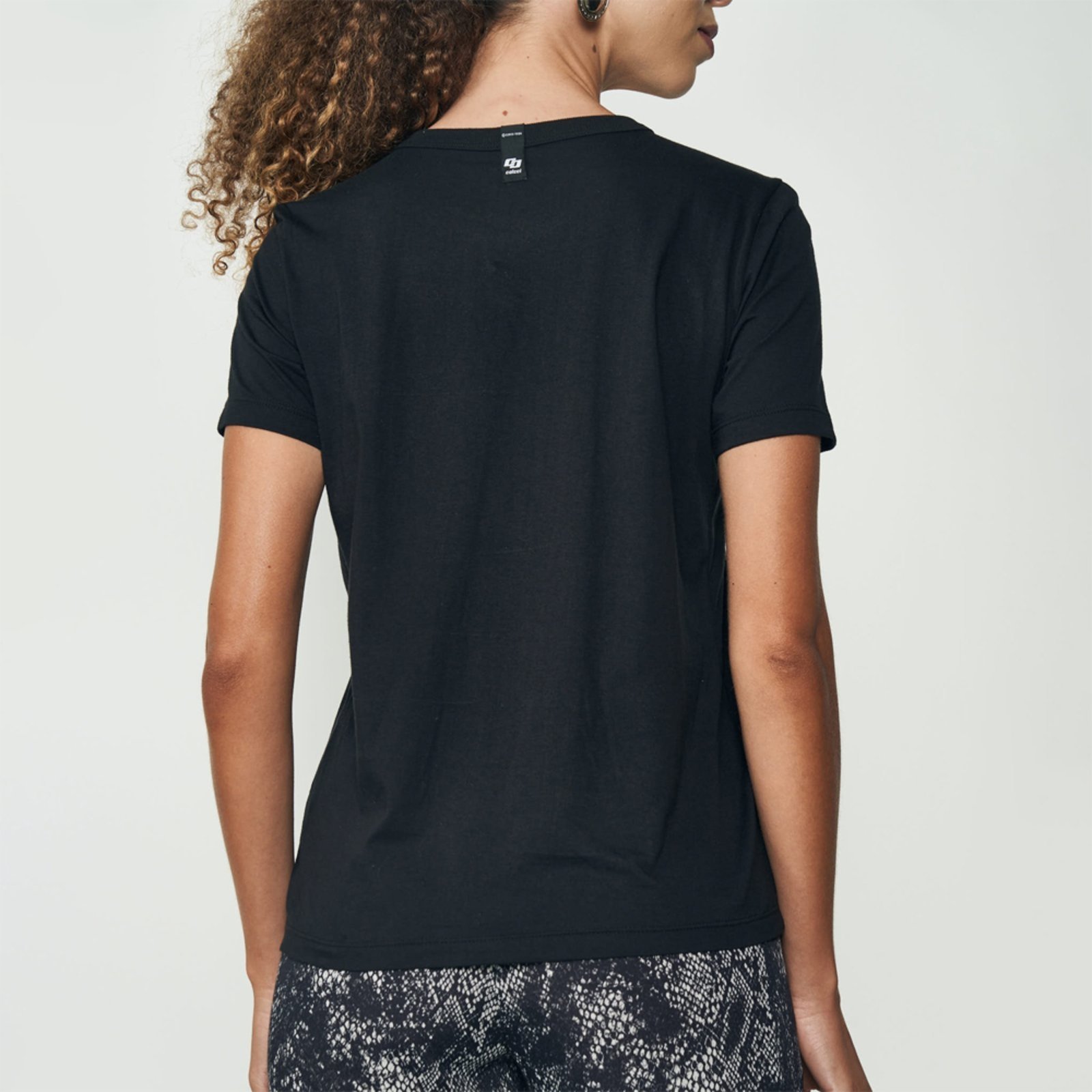 Vista 3 Camiseta Colcci Logo Ou25 Feminino preto Colcci preto