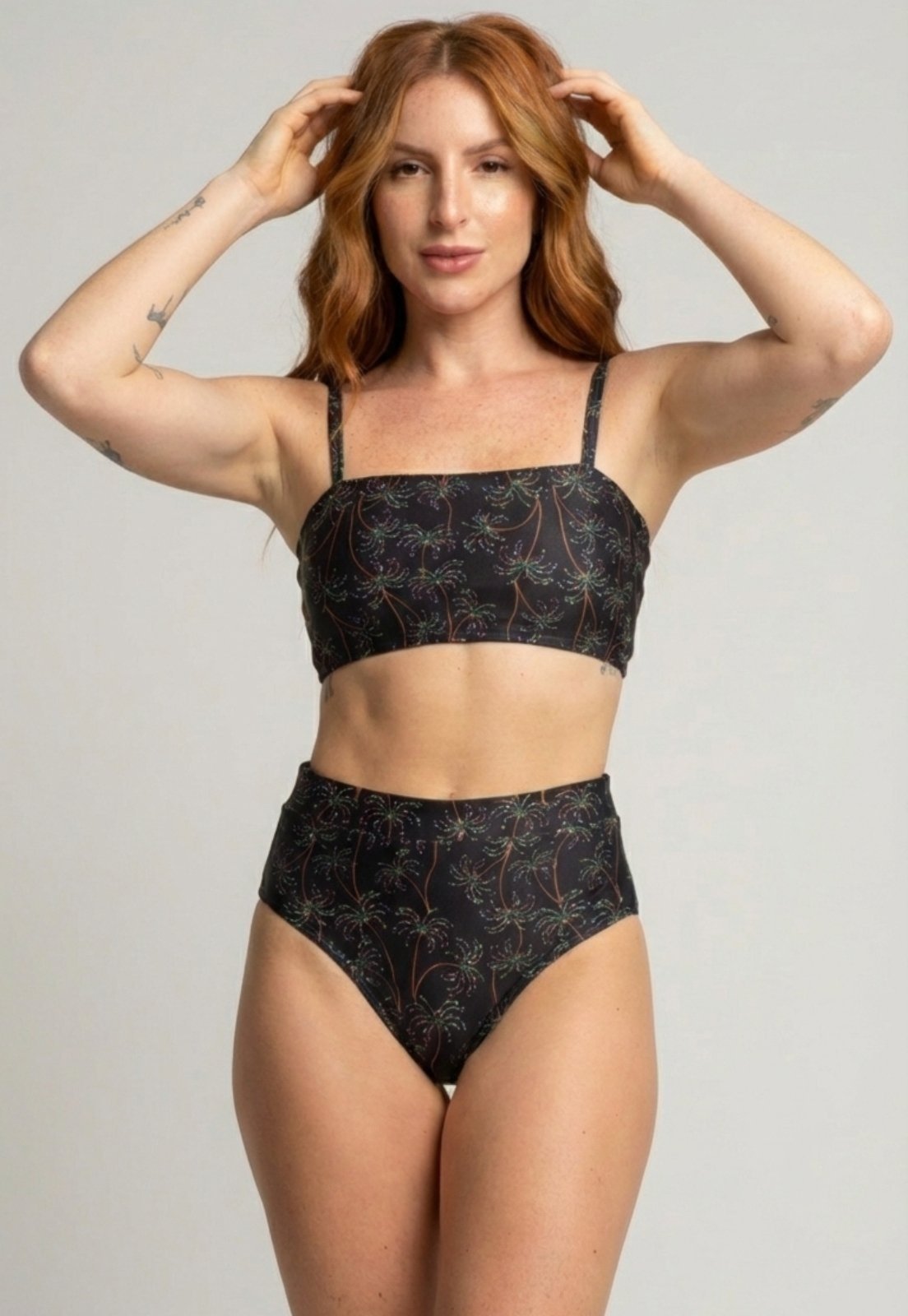 Biquíni Top Faixa Serra e Mar Modas Hot Pants Estampado Cintura Alta Estampado