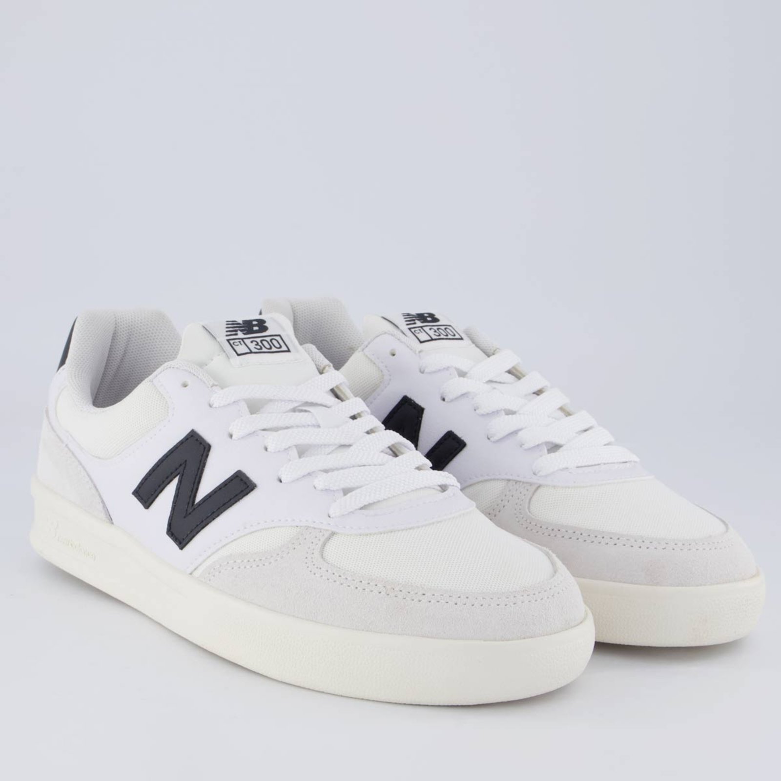 Vista 3 Tênis New Balance CT300 V3 e Preto branco New Balance branco