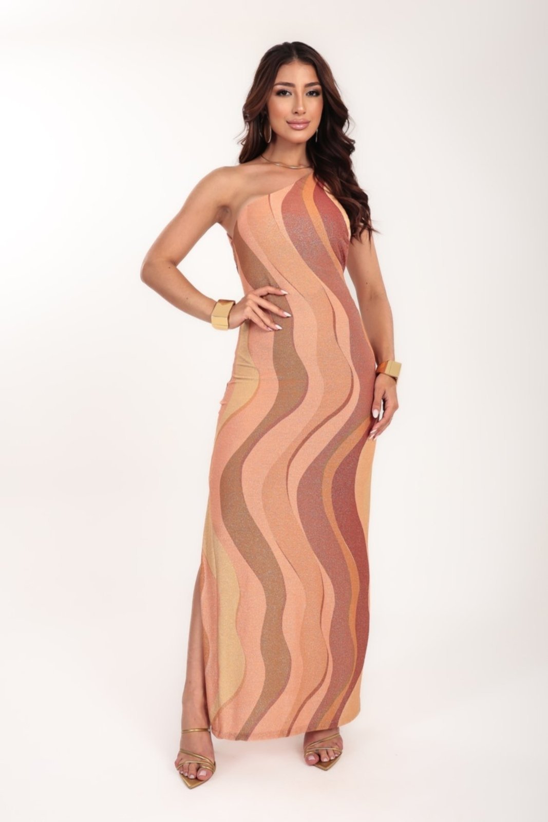 Vestido longo Ícone Fashion Fenda Lurex estampa Golden Flow Brilho Praia