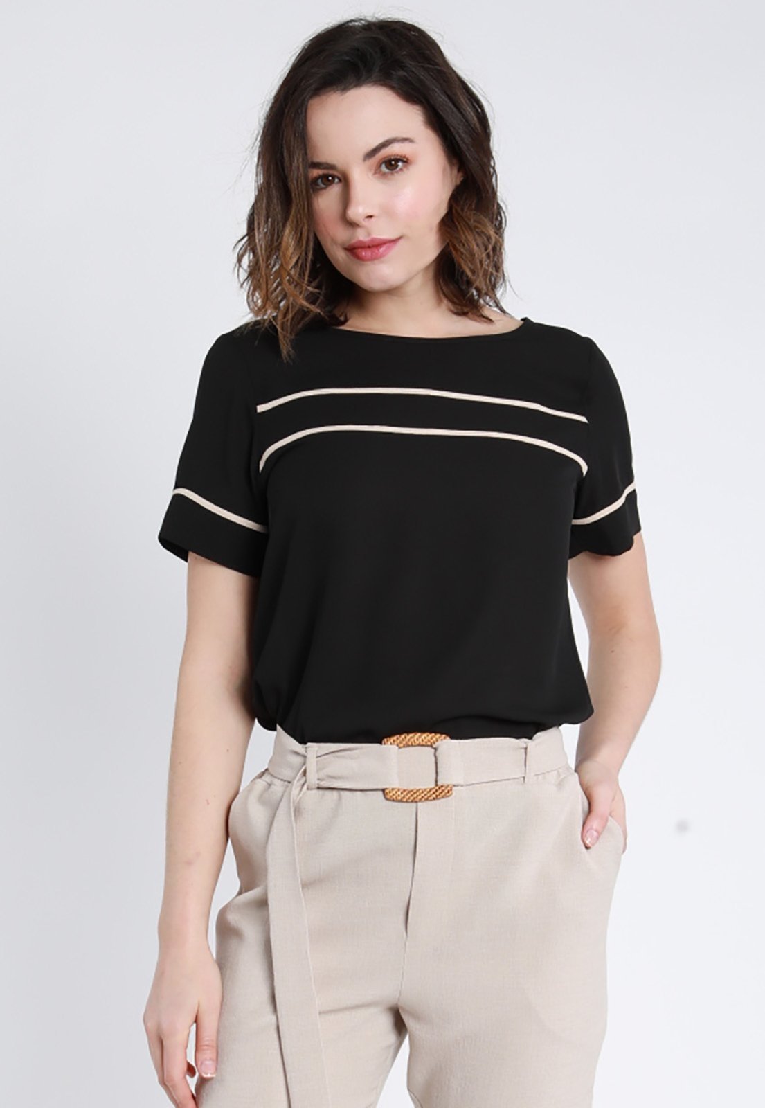Blusa PKS Manga Curta com Filetes Preta