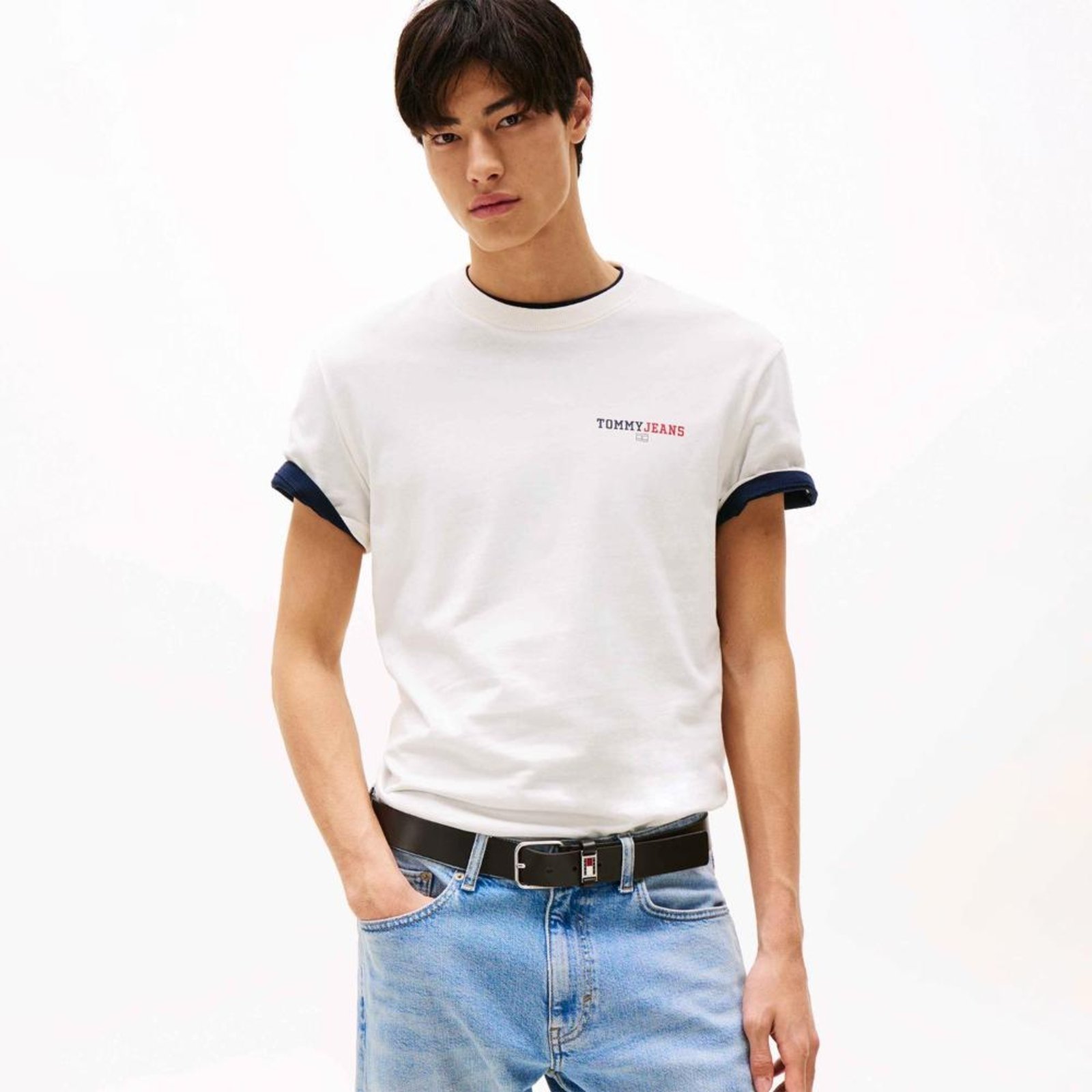 Vista 2 Camiseta com Gola Redonda e Logo nas Costas - EEG Tommy Jeans off-white Tommy Jeans off-white