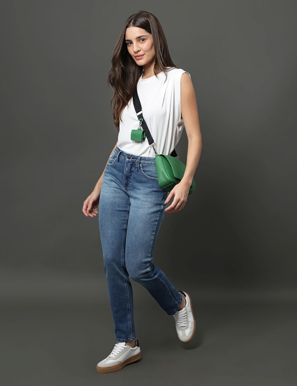 Regata Feminina Pregas Ombro Calvin Klein Jeans – Branco Calvin Klein Jeans