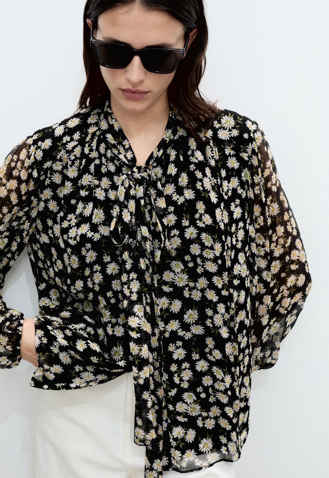 Camisa Mango Reta Belle Preta