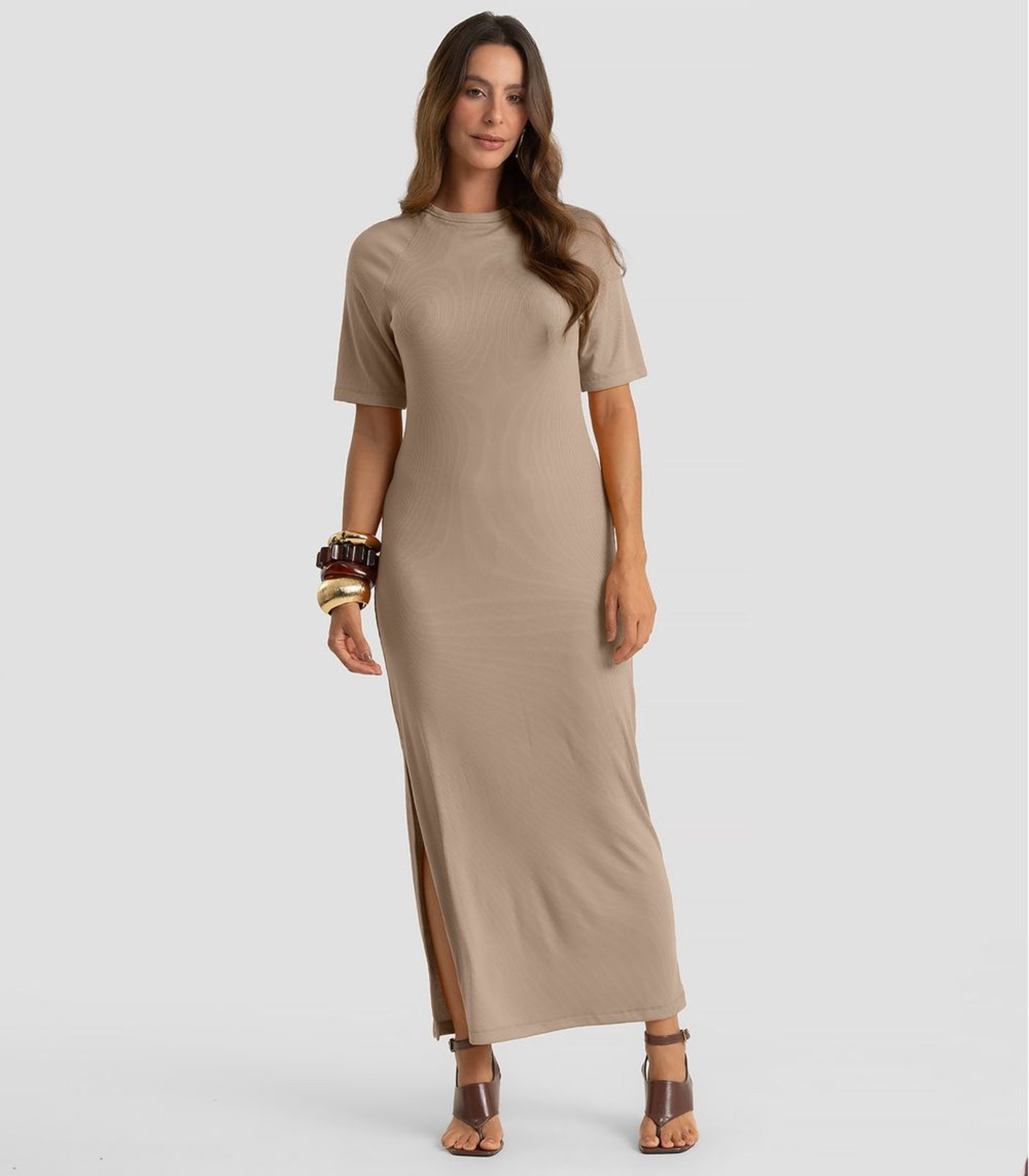 Vestido Midi Em Ribana Viscose Manga Raglan Dianna Marrom